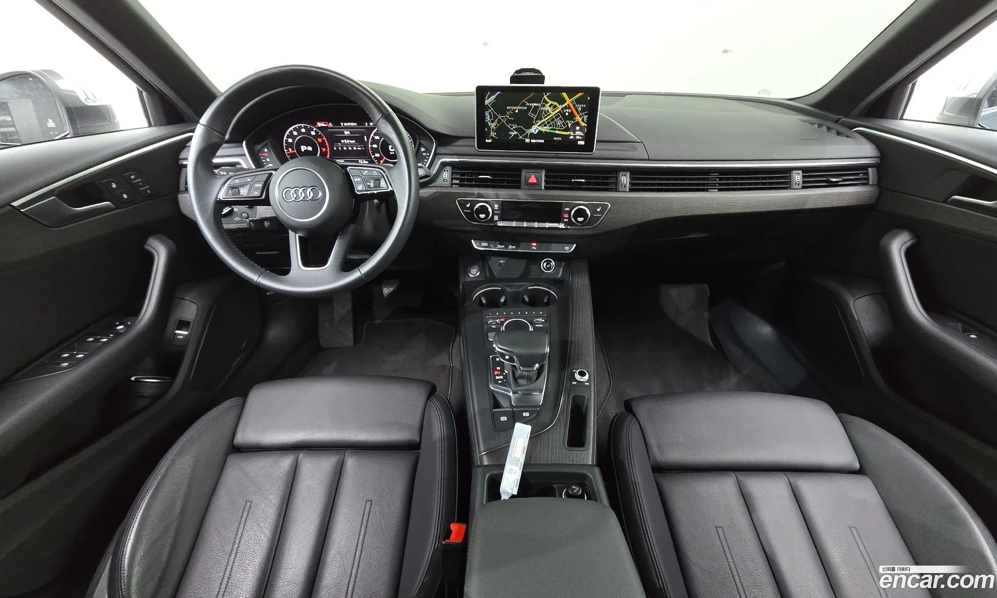 Audi A4 2019 WAUZZZF46KA123856 — 28
