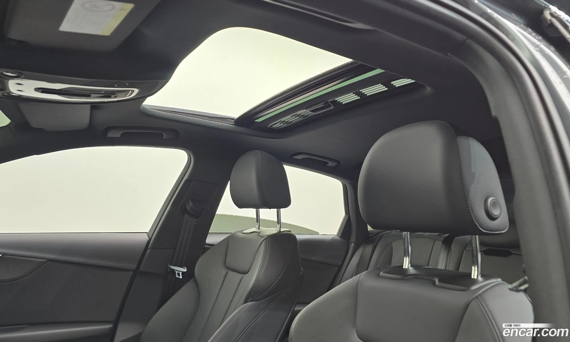 Audi A4 2019 WAUZZZF46KA123856 — 6
