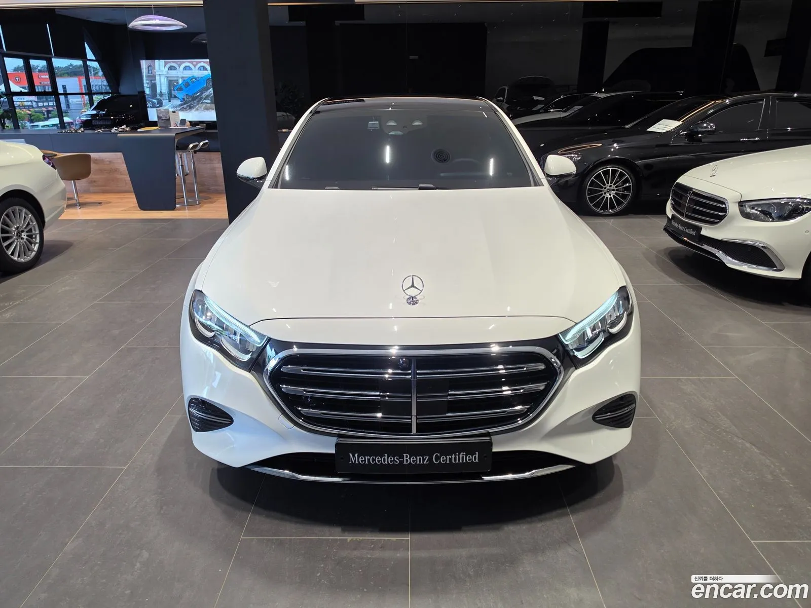 Mercedes-Benz E-Class W214 2025 — 6