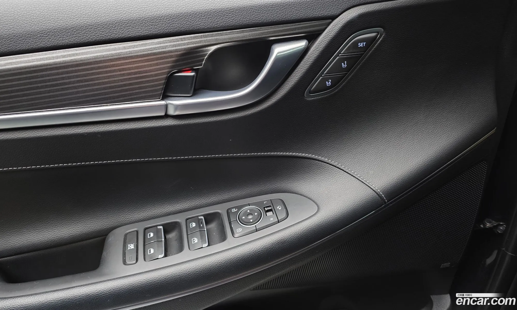 Hyundai Grandeur IG 2018 — 30