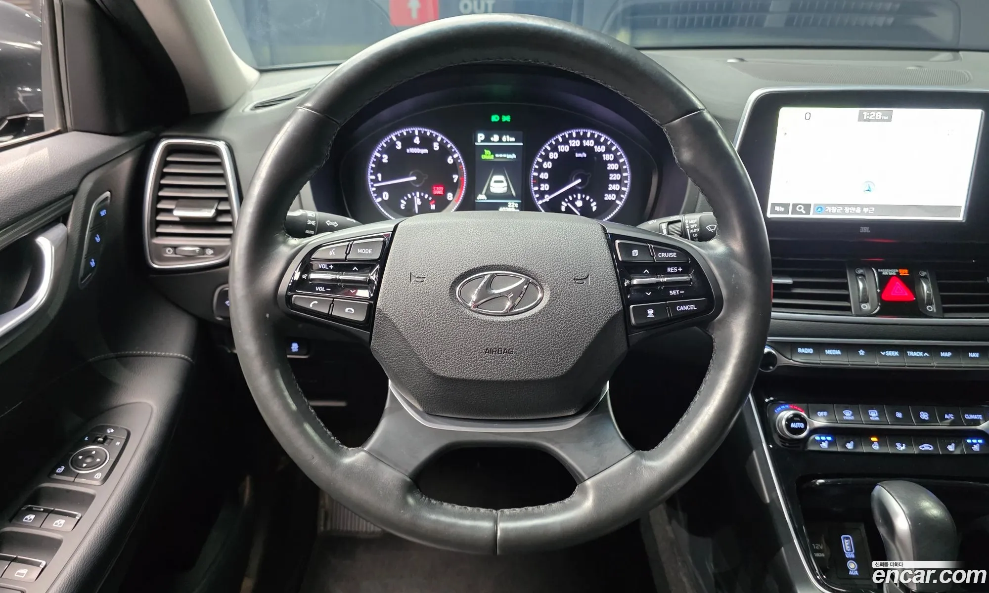 Hyundai Grandeur IG 2018 — 21