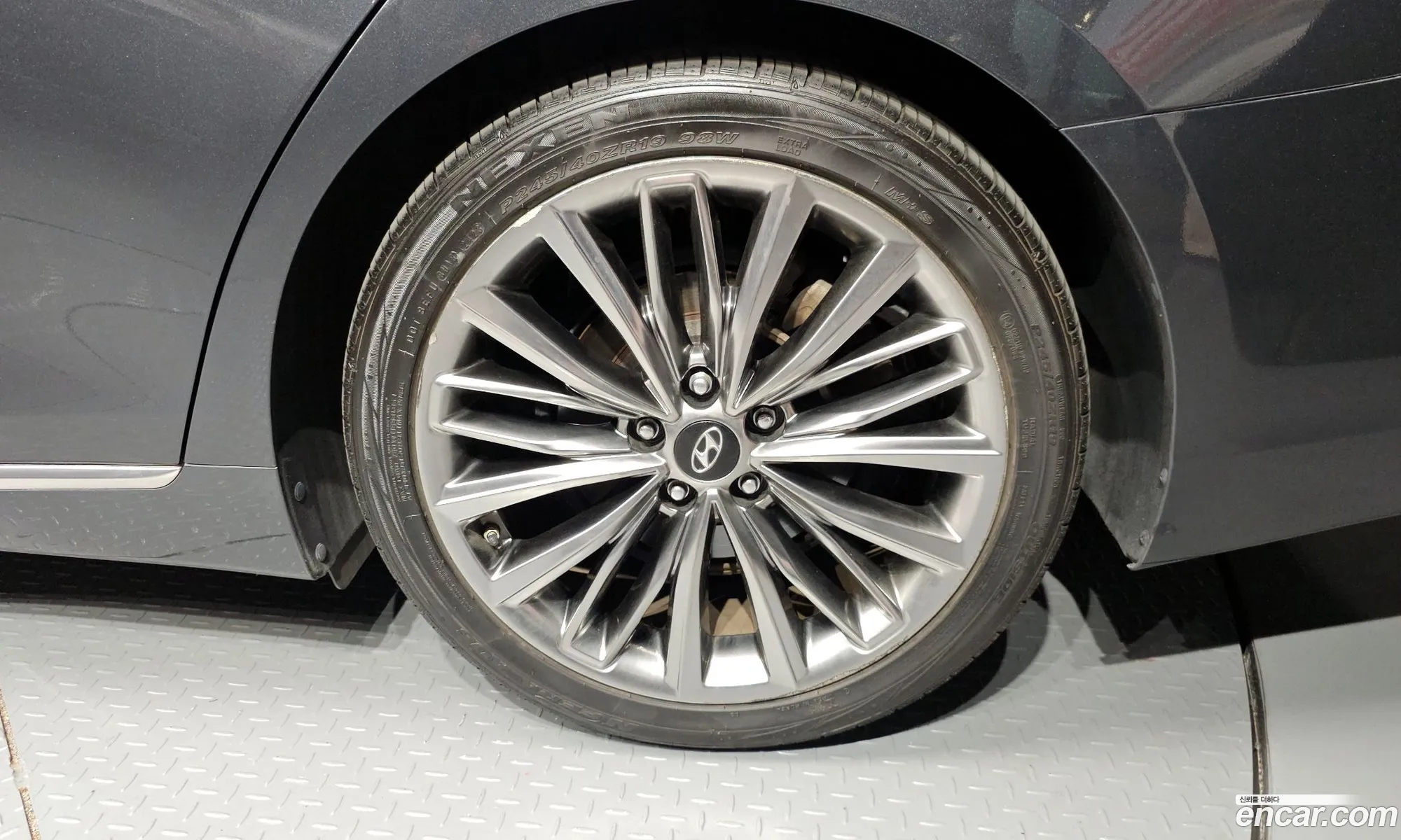 Hyundai Grandeur IG 2018 — 13