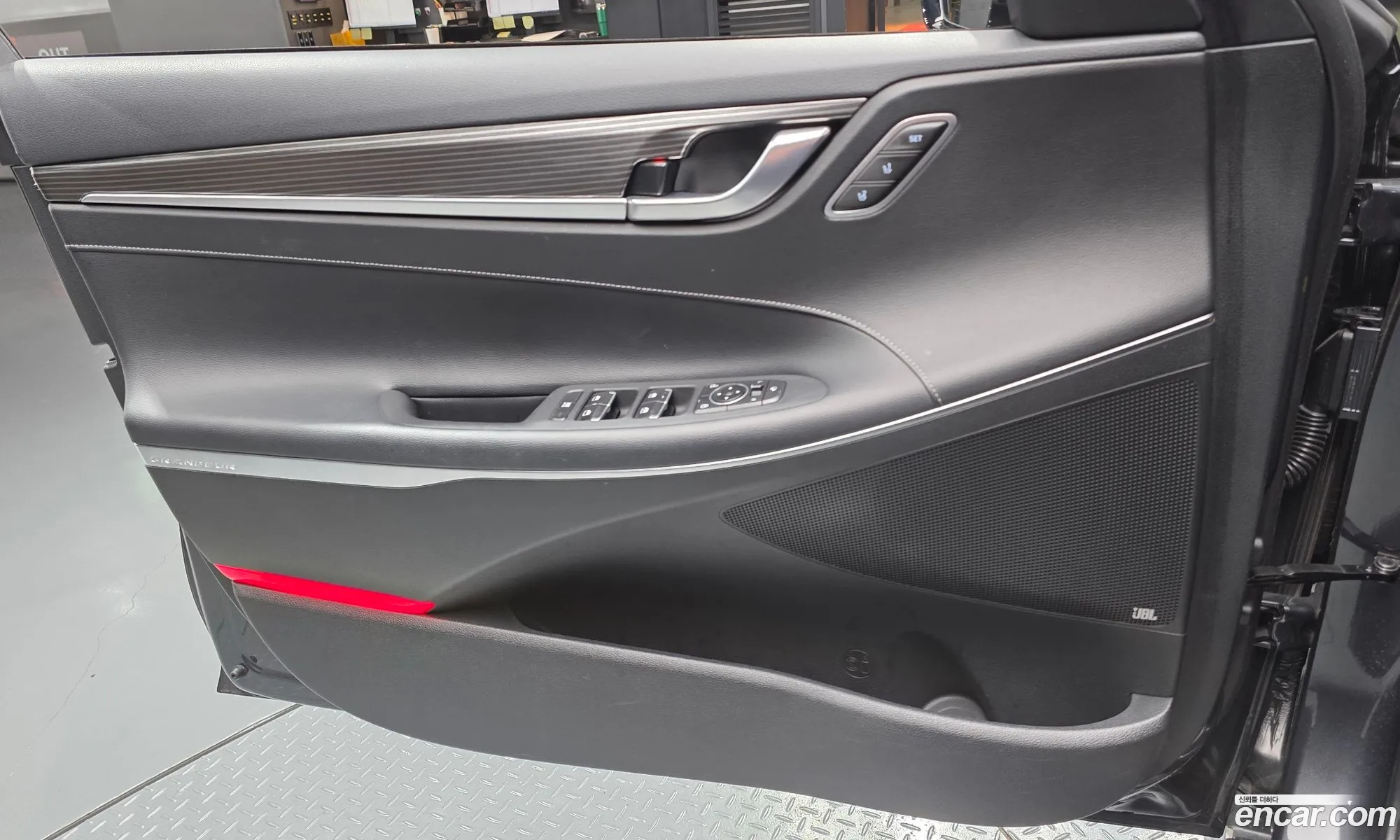 Hyundai Grandeur IG 2018 — 11