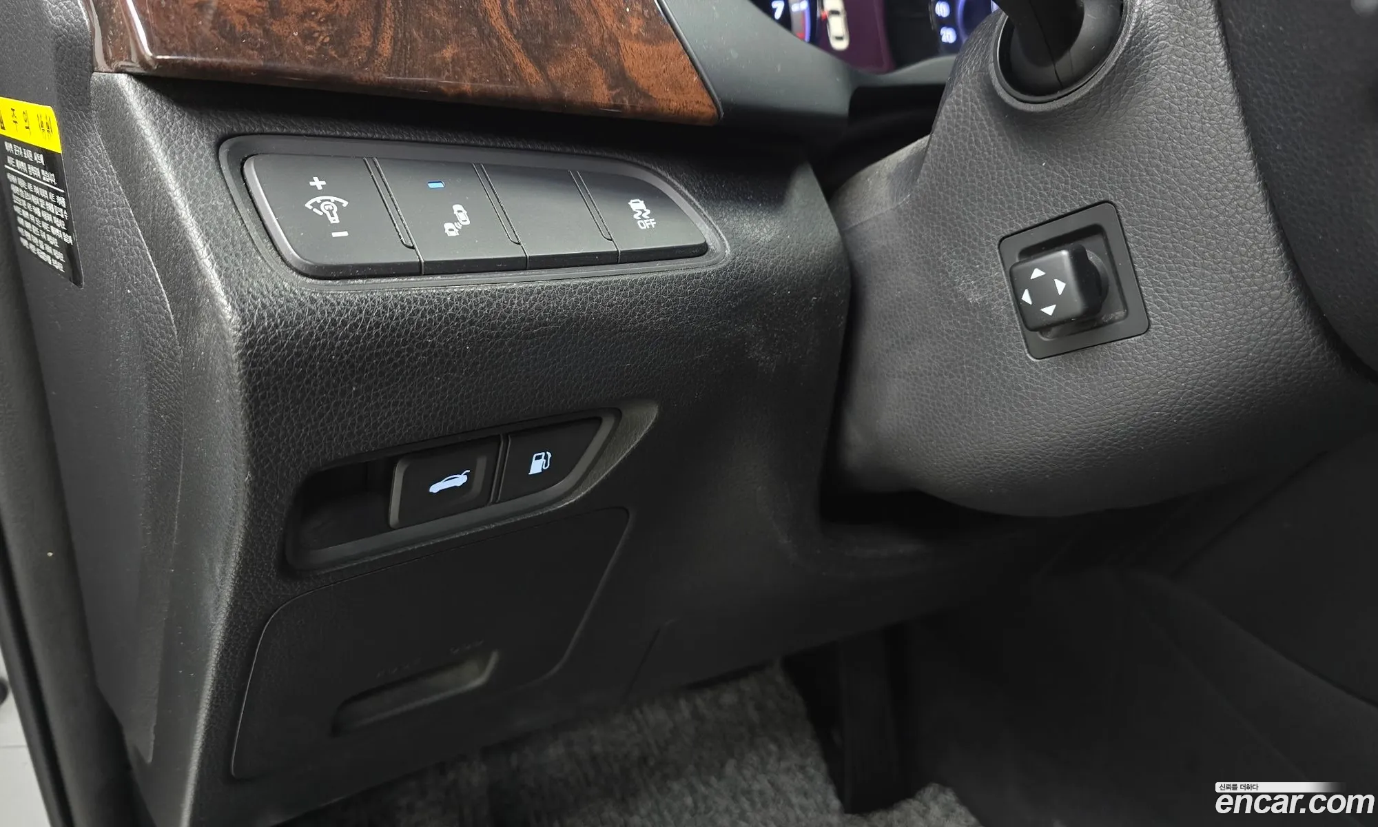 Hyundai Aslan 2015 — 10