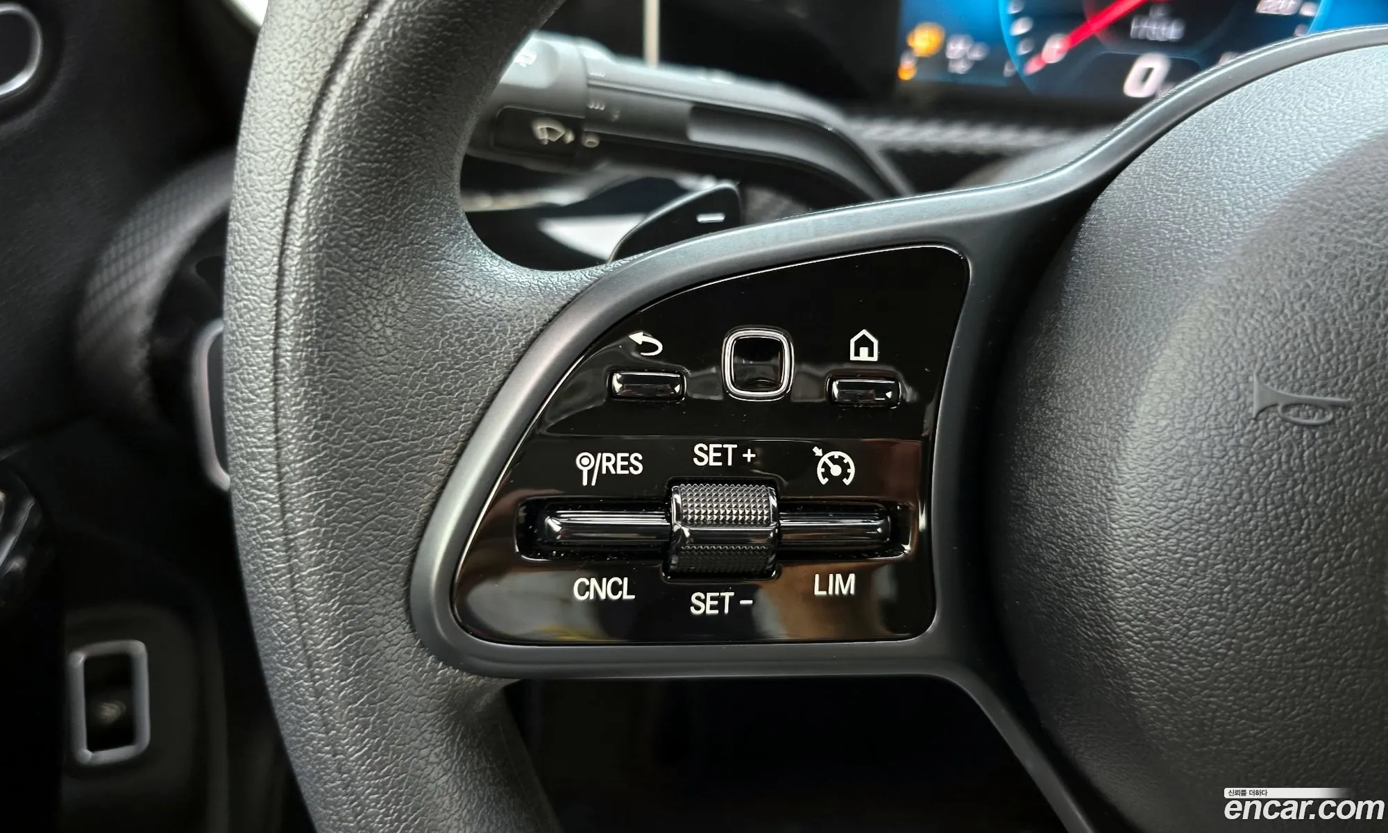 Mercedes-Benz A-Class W177 2020 — 28
