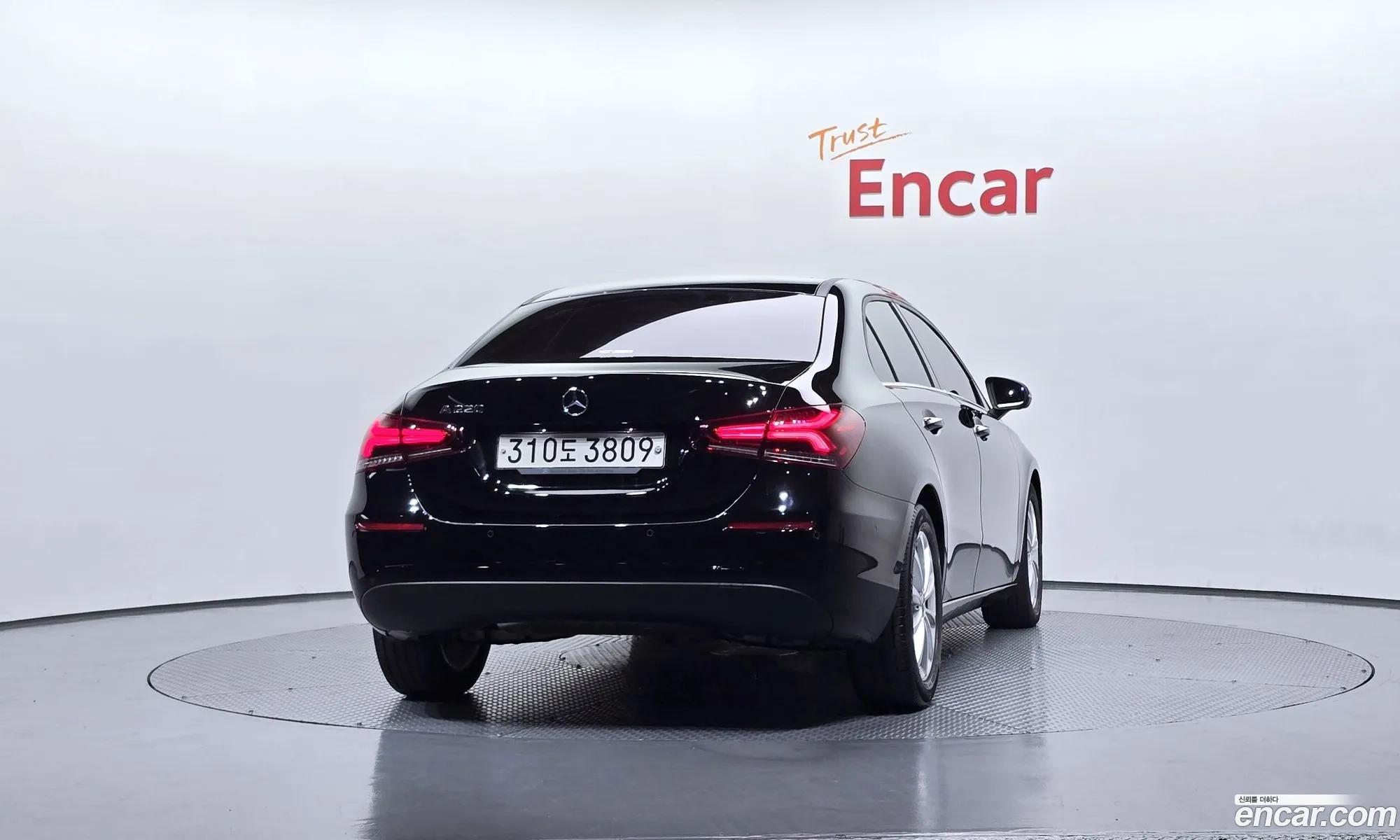 Mercedes-Benz A-Class W177 2020 — 20