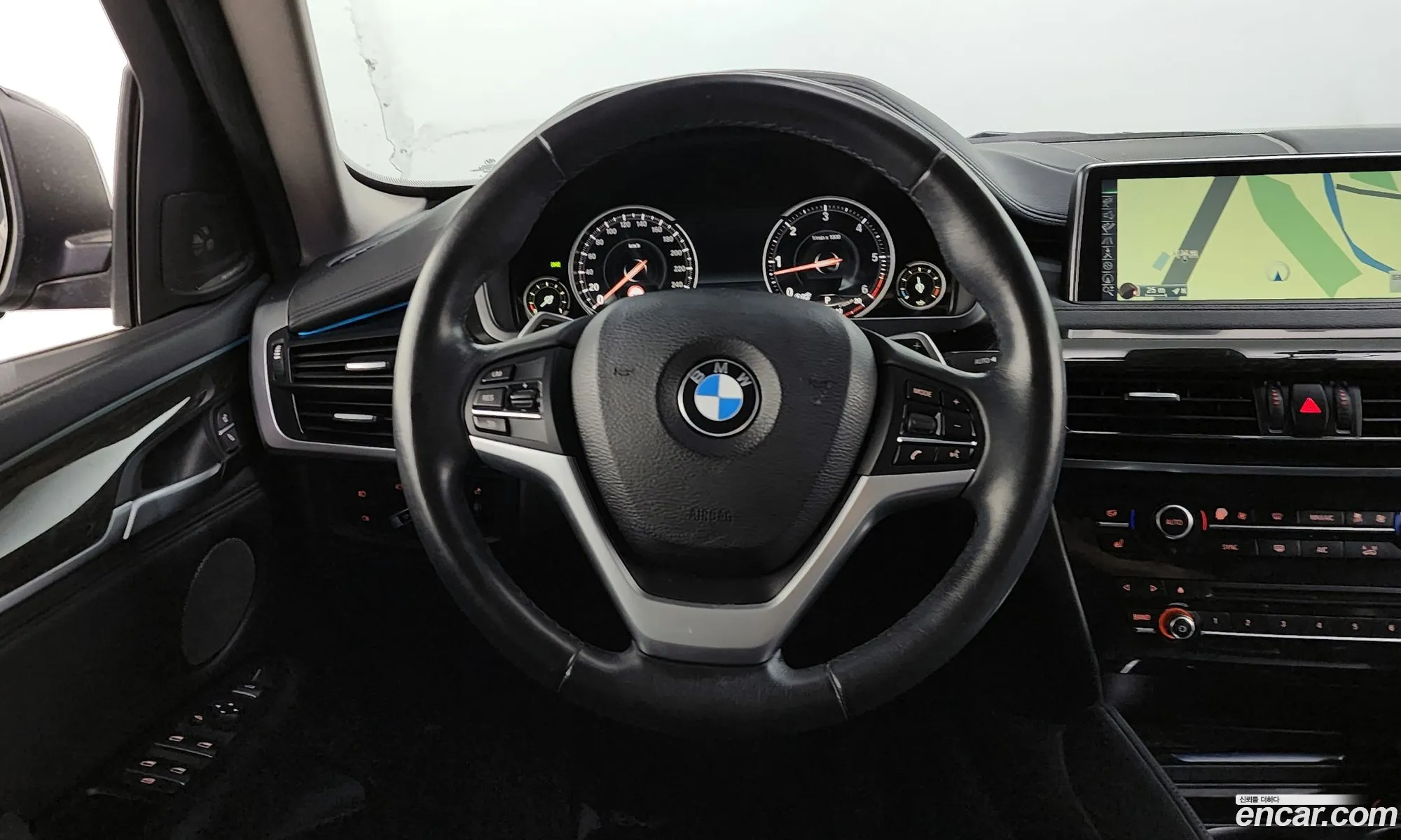 BMW X6 2016 WBAKV2103G0R27506 — 7
