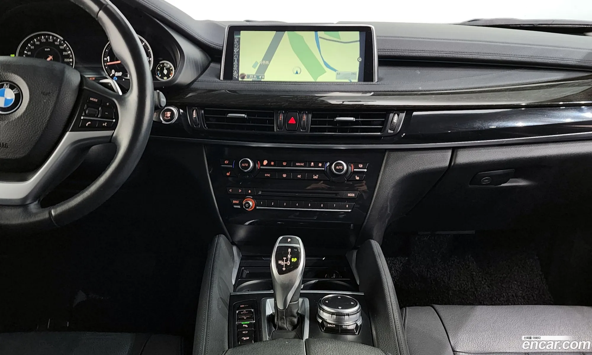 BMW X6 2016 WBAKV2103G0R27506 — 13