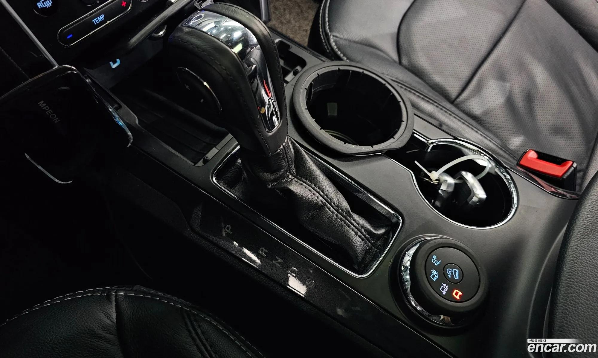 Ford Explorer 2019 1FM5K8FH0KGA33176 — 29