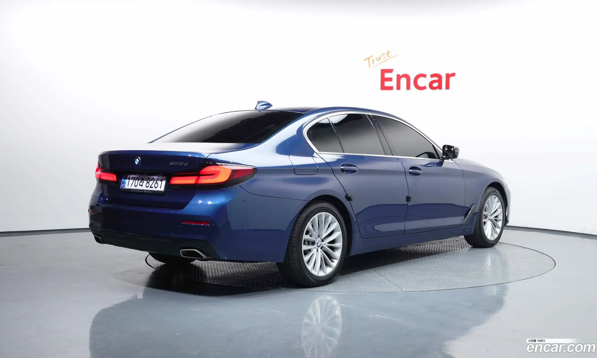 BMW 5 Series 2021 — 12