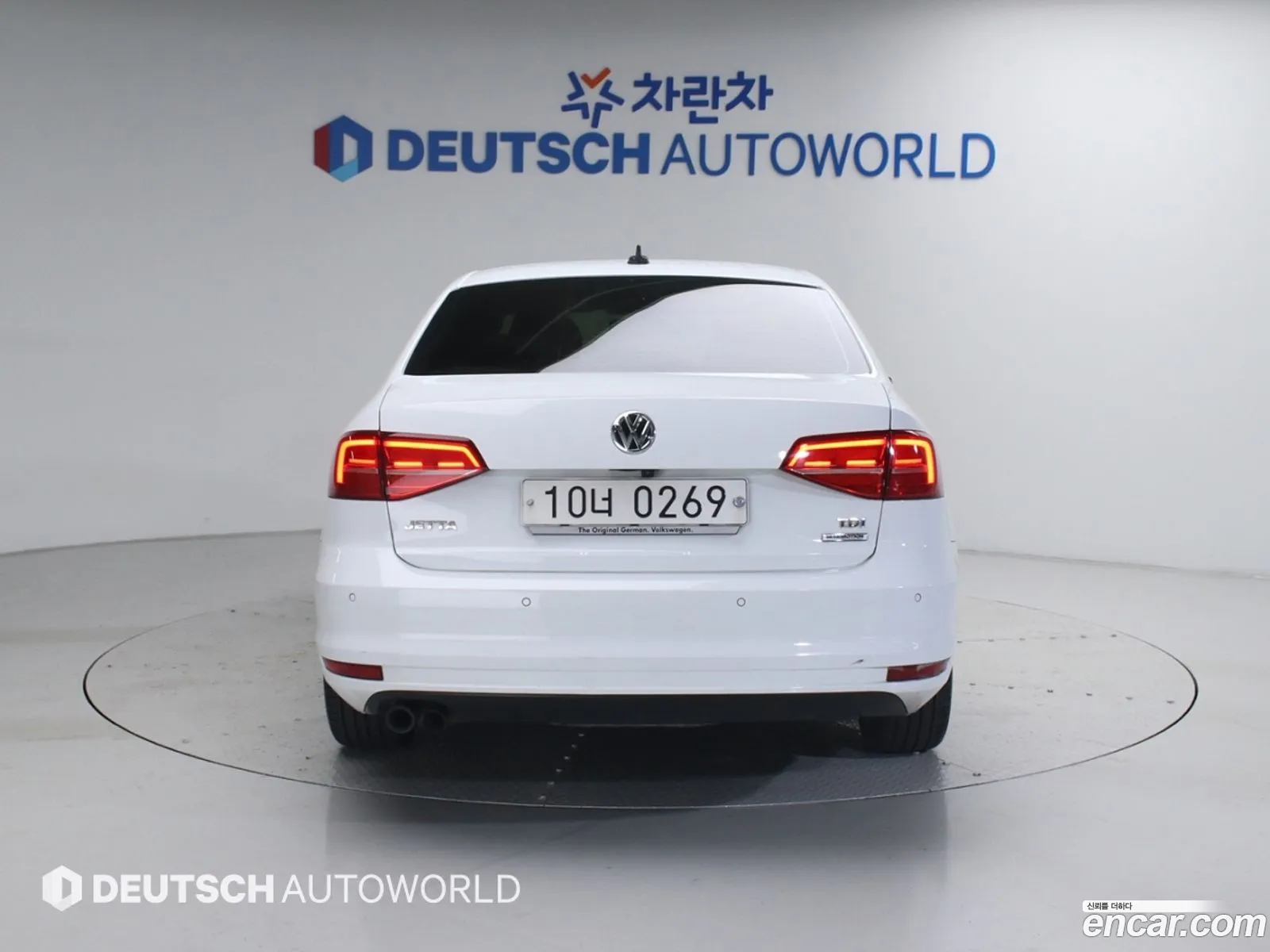 Volkswagen Jetta 2015 — 3