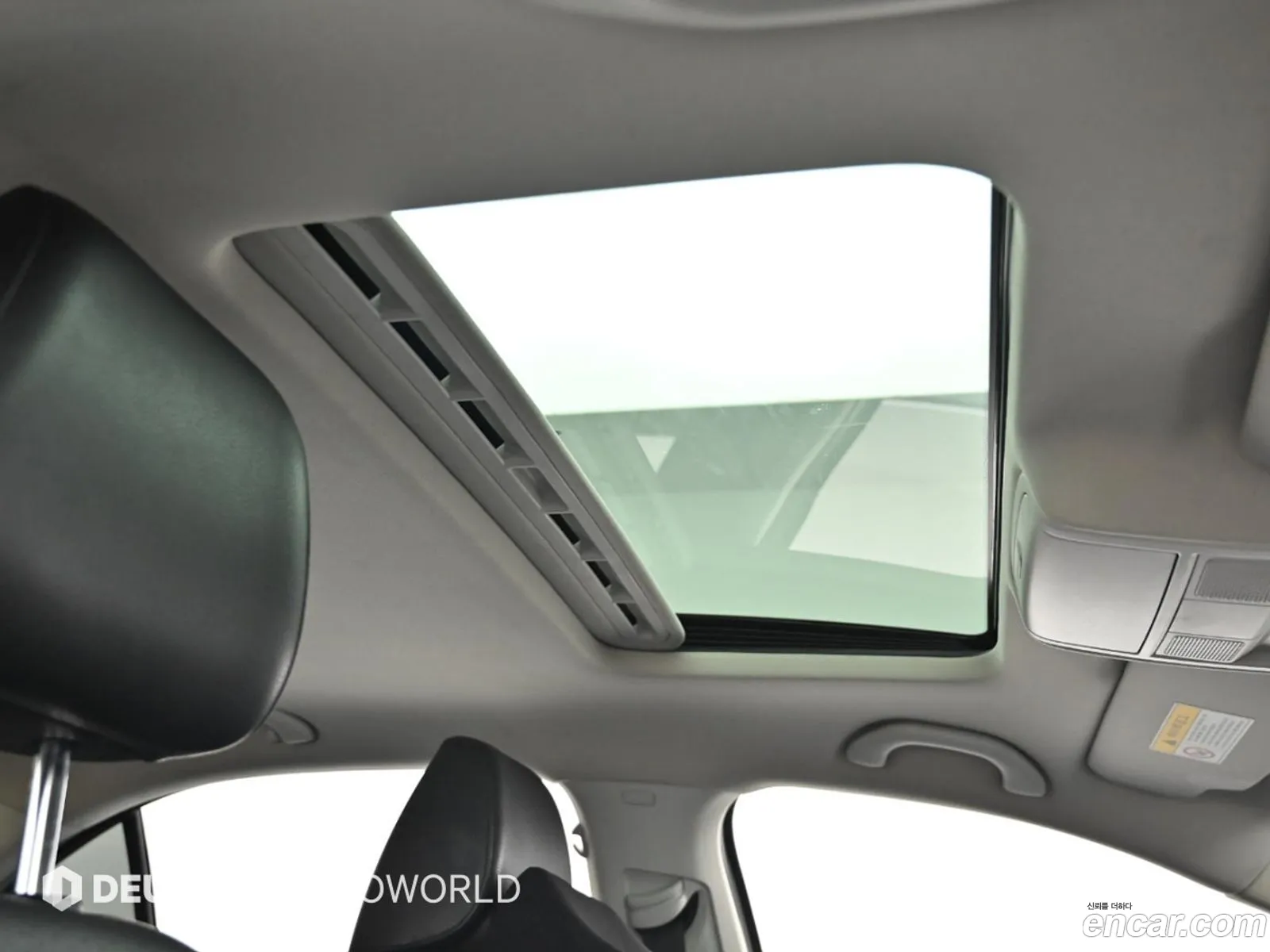 Volkswagen Jetta 2015 — 17