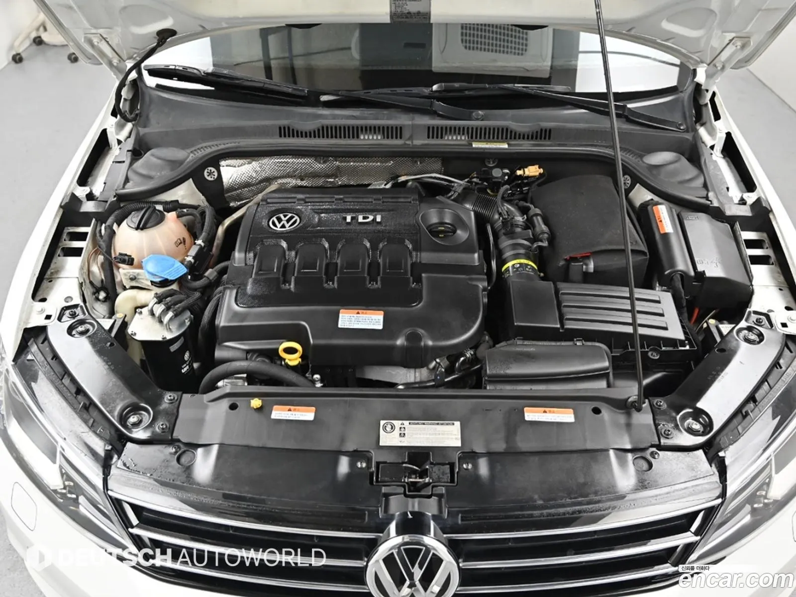 Volkswagen Jetta 2015 — 2
