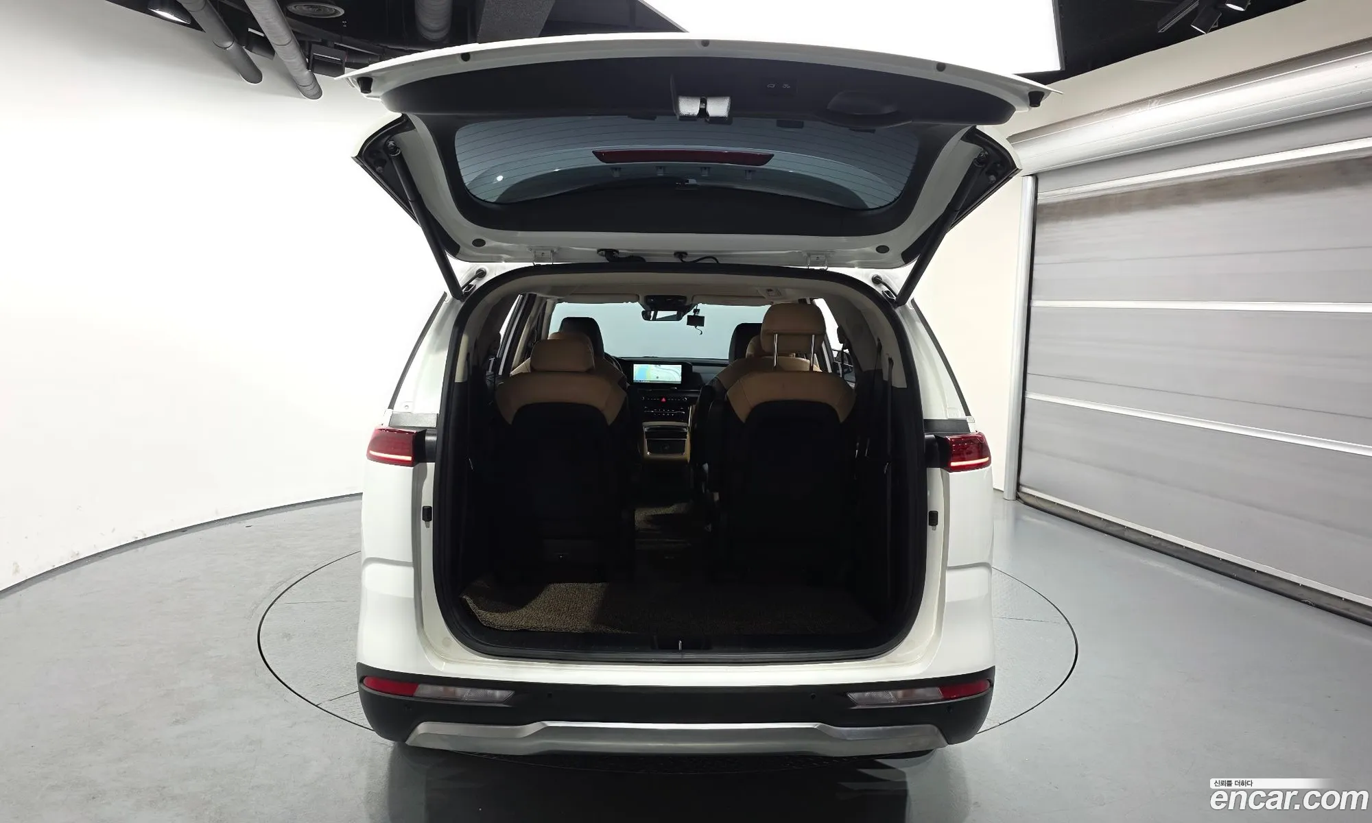 Kia Carnival 2022 — 6