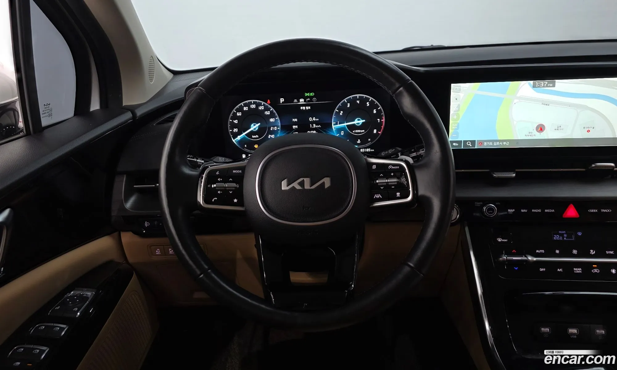 Kia Carnival 2022 — 18