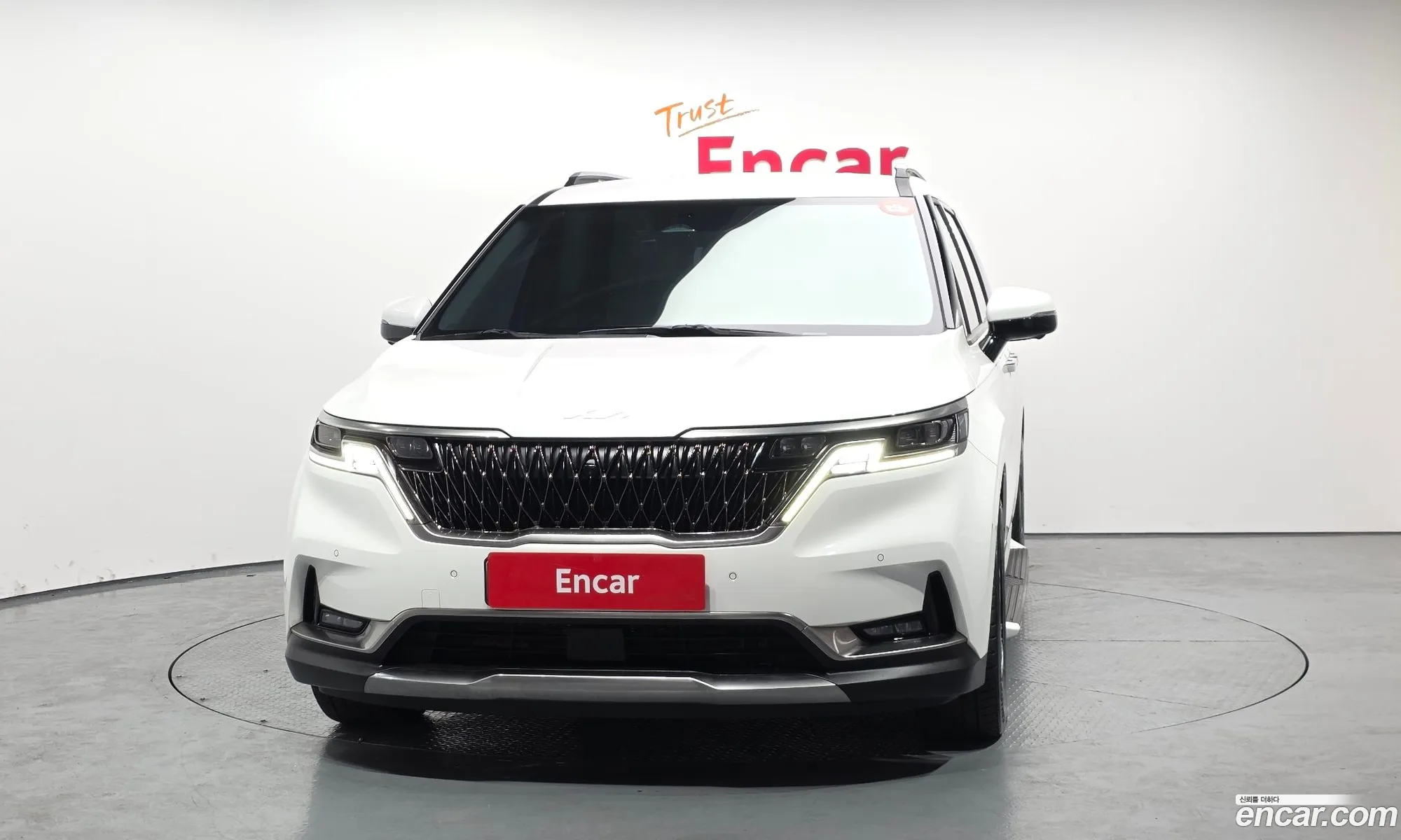 Kia Carnival 2022 — 17