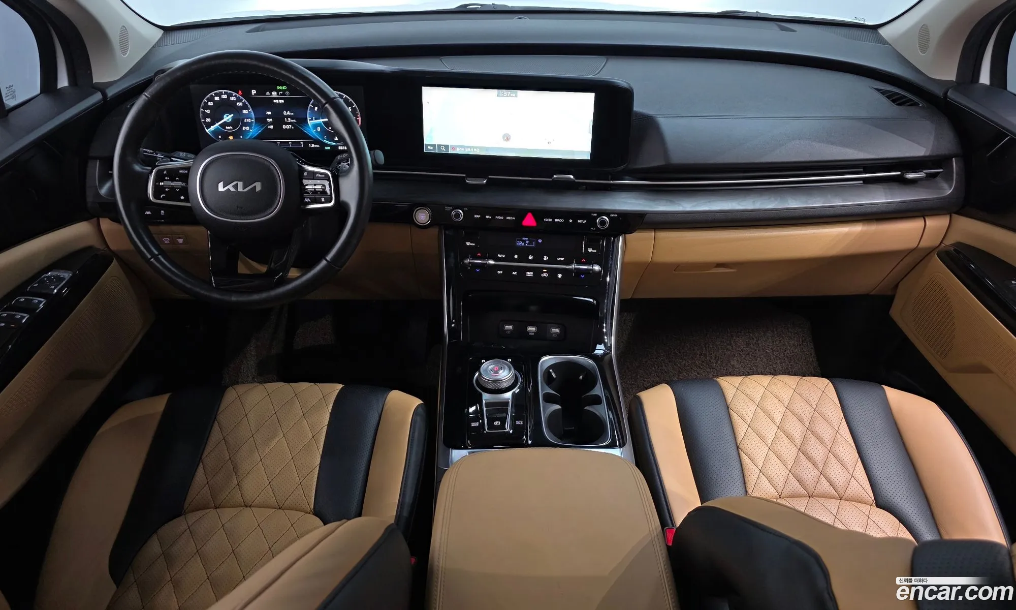 Kia Carnival 2022 — 3