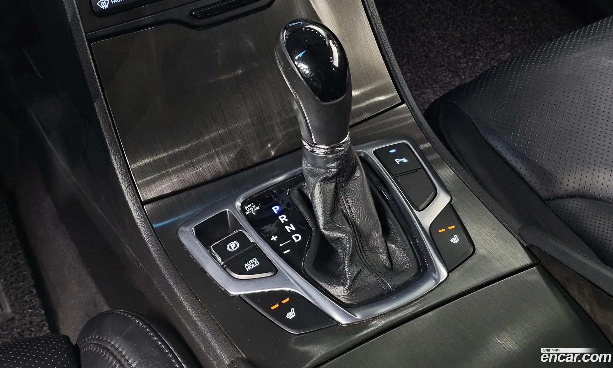 Hyundai Grandeur HG Hybrid 2016 — 14