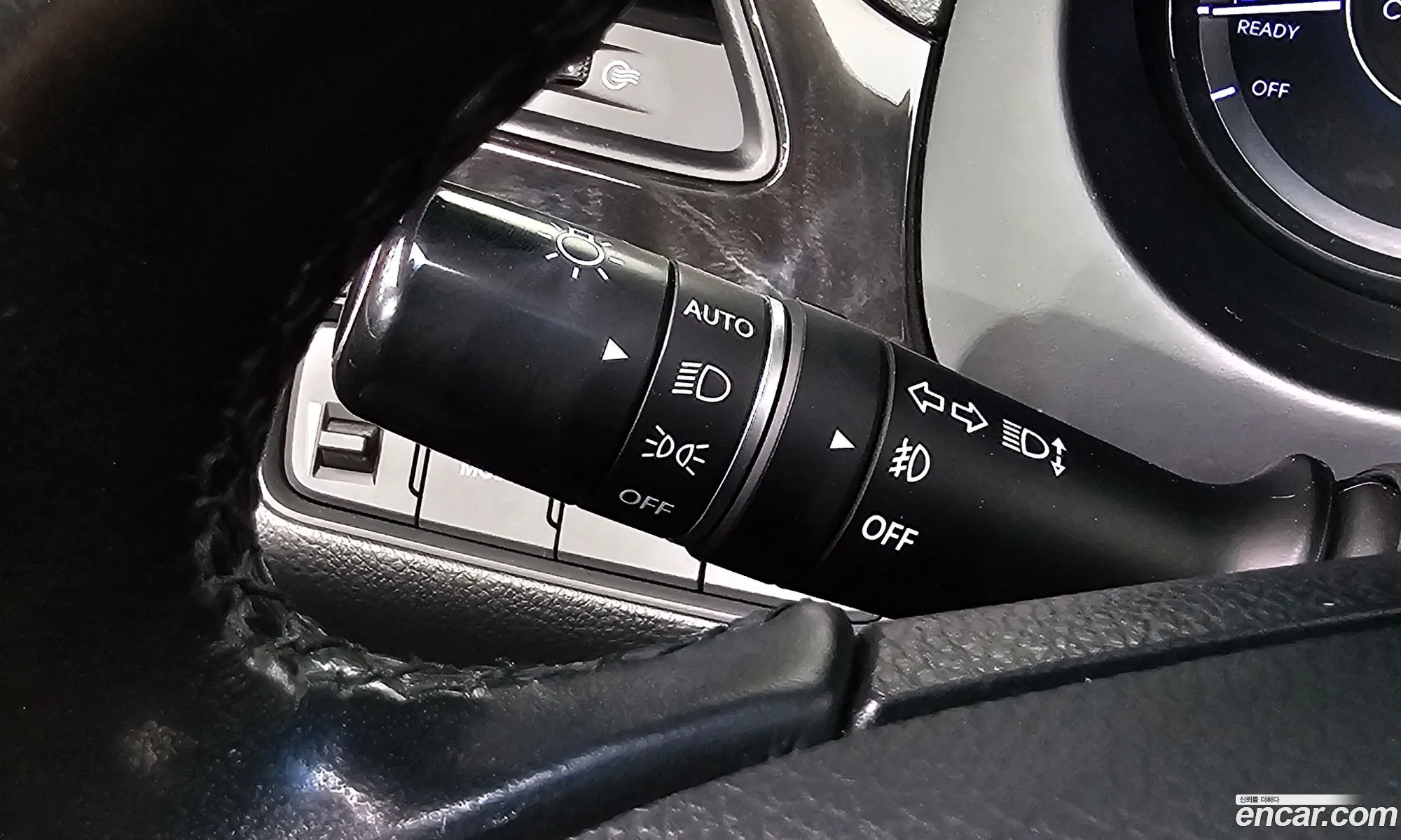 Hyundai Grandeur HG Hybrid 2016 — 24