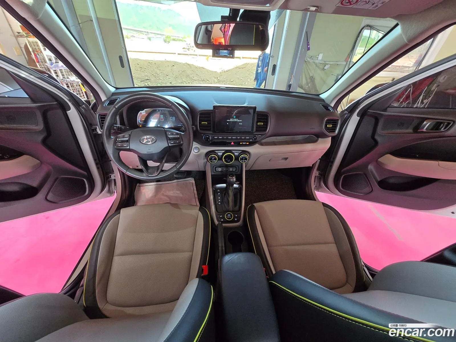 Hyundai Venue 2024 — 10