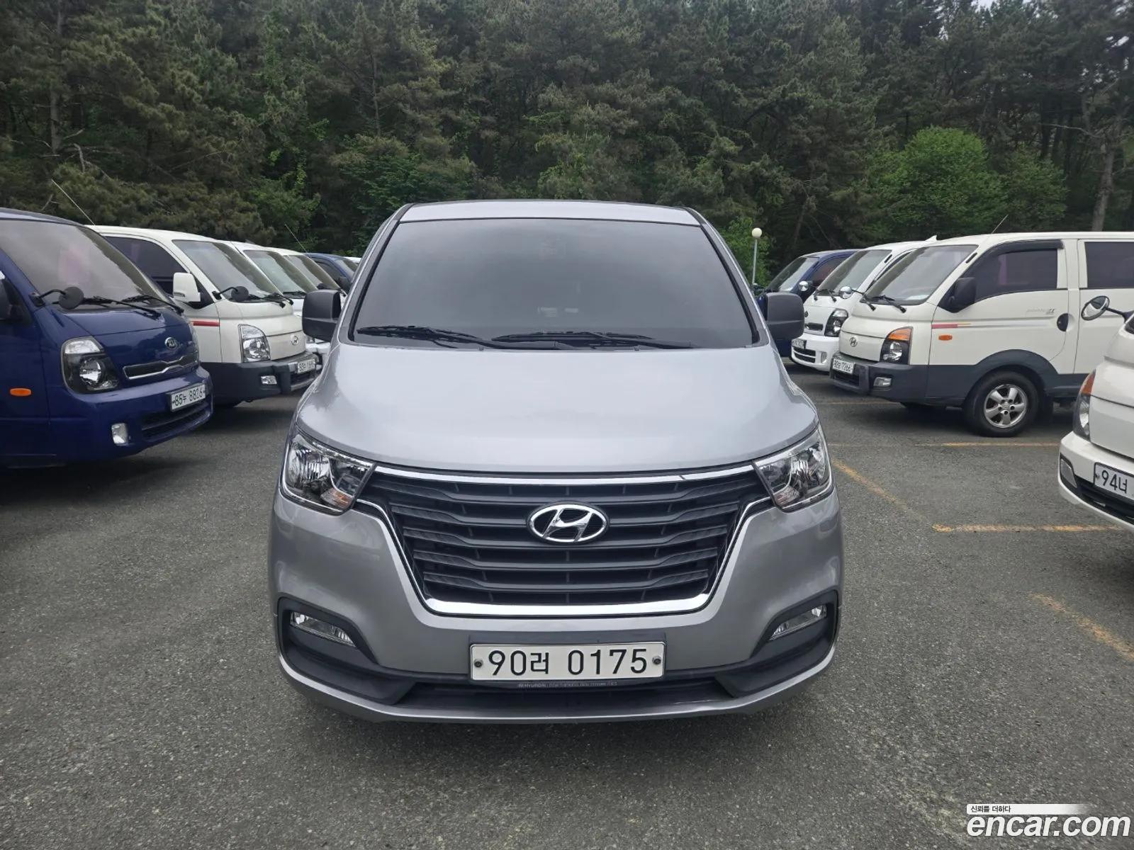 Hyundai Grand Starex 2020 — 18