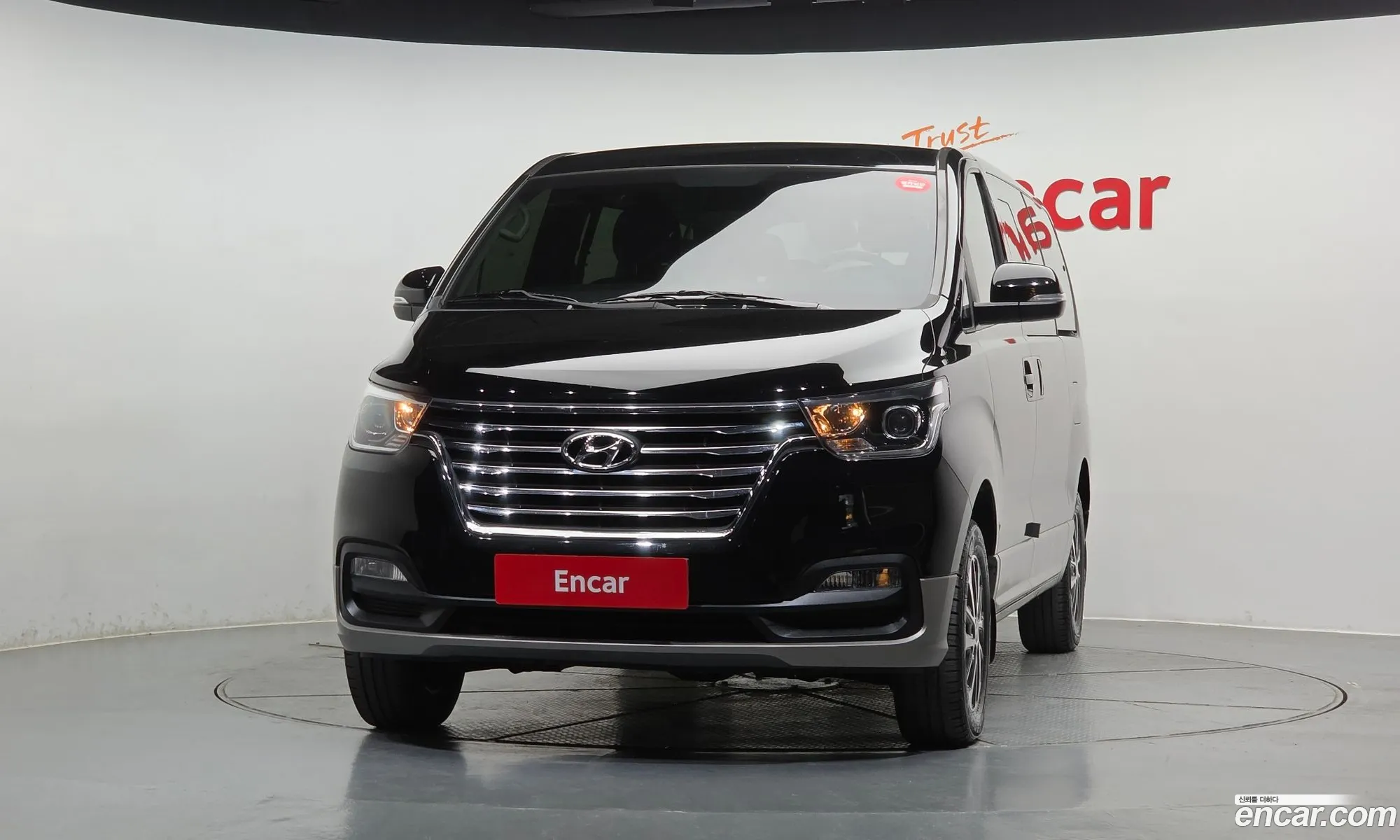 Hyundai Grand Starex 2020 — 10