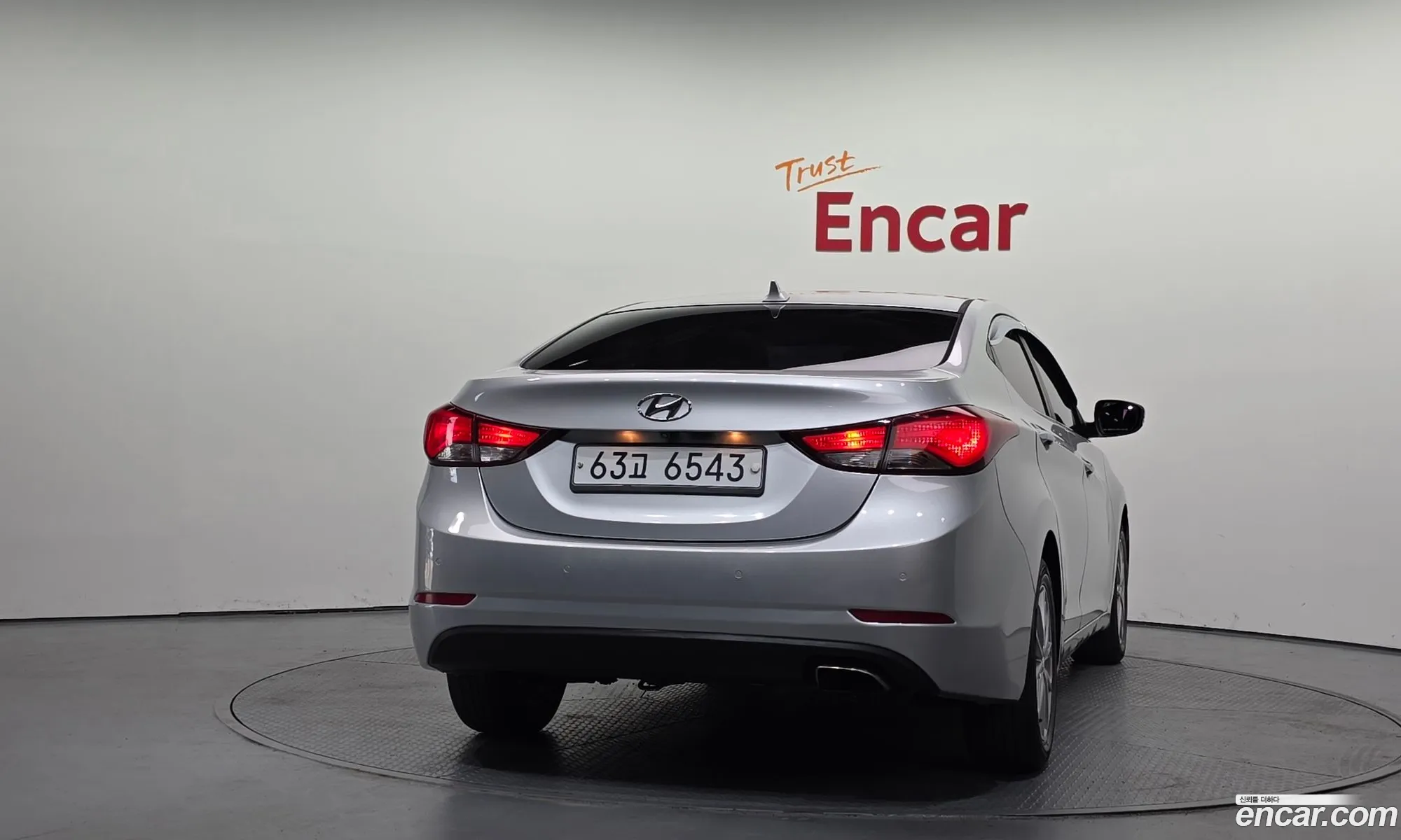 Hyundai Elantra 2014 — 32