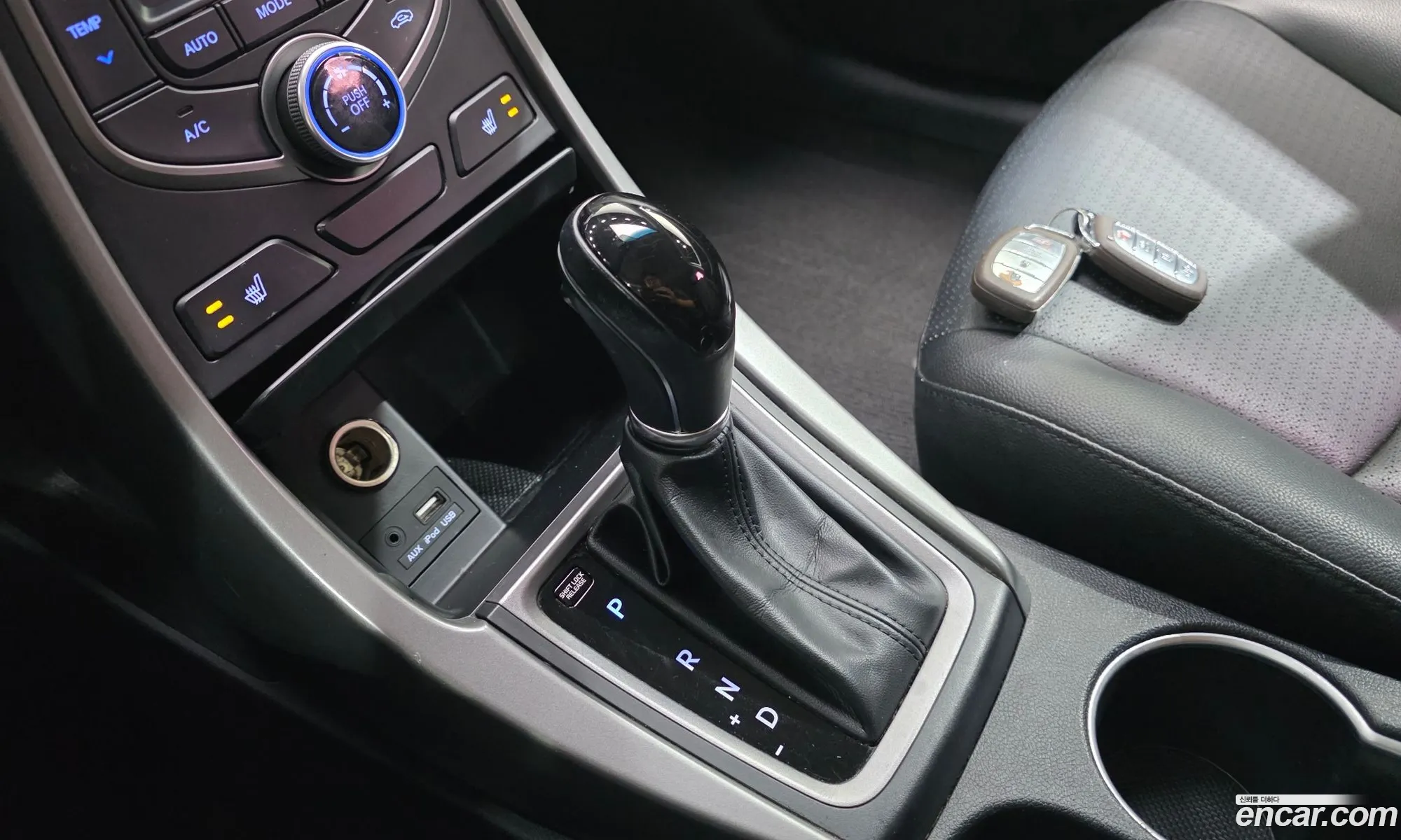 Hyundai Elantra 2014 — 27