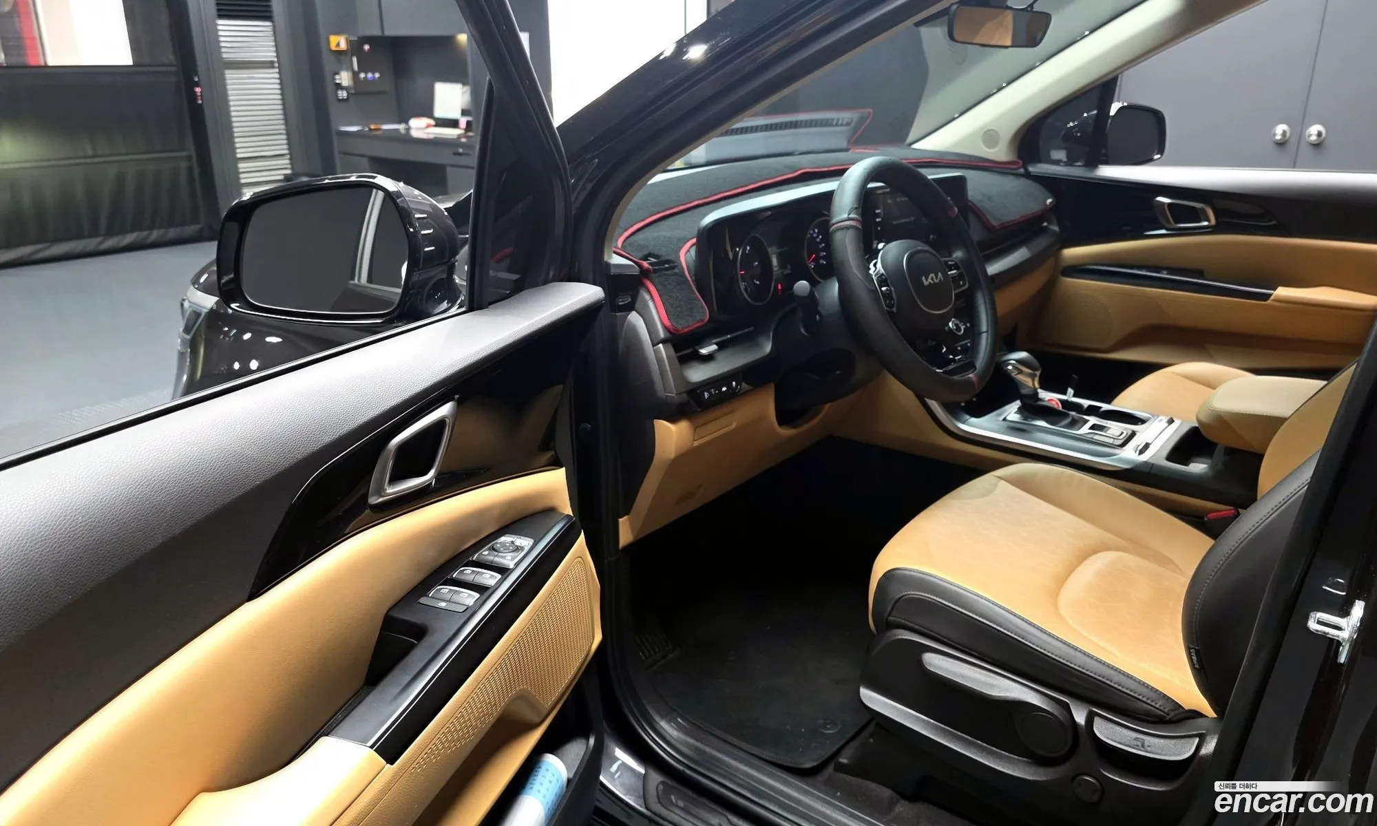 Kia Carnival 2022 — 5