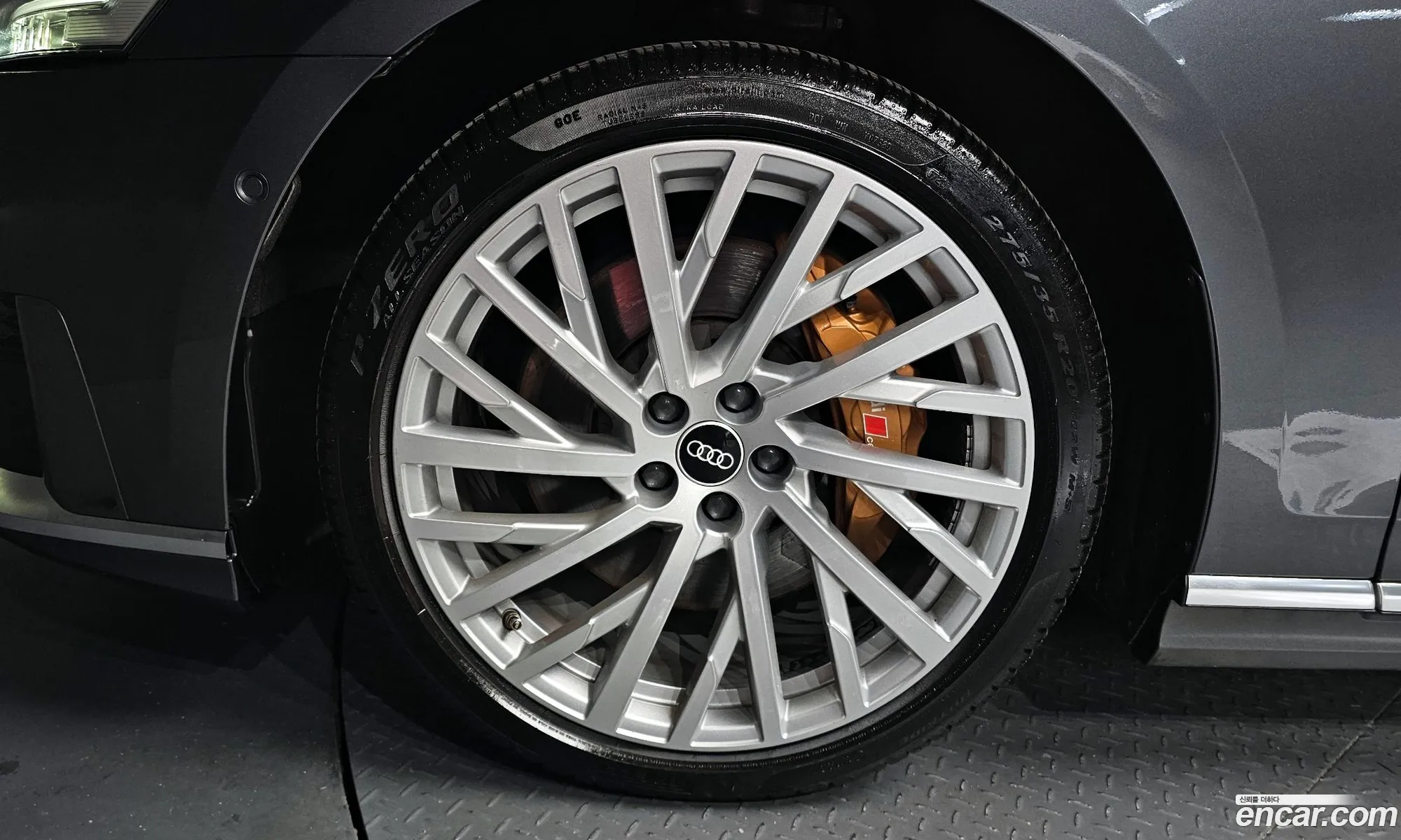 Audi A8 2021 WAUZZZF84MN018473 — 19