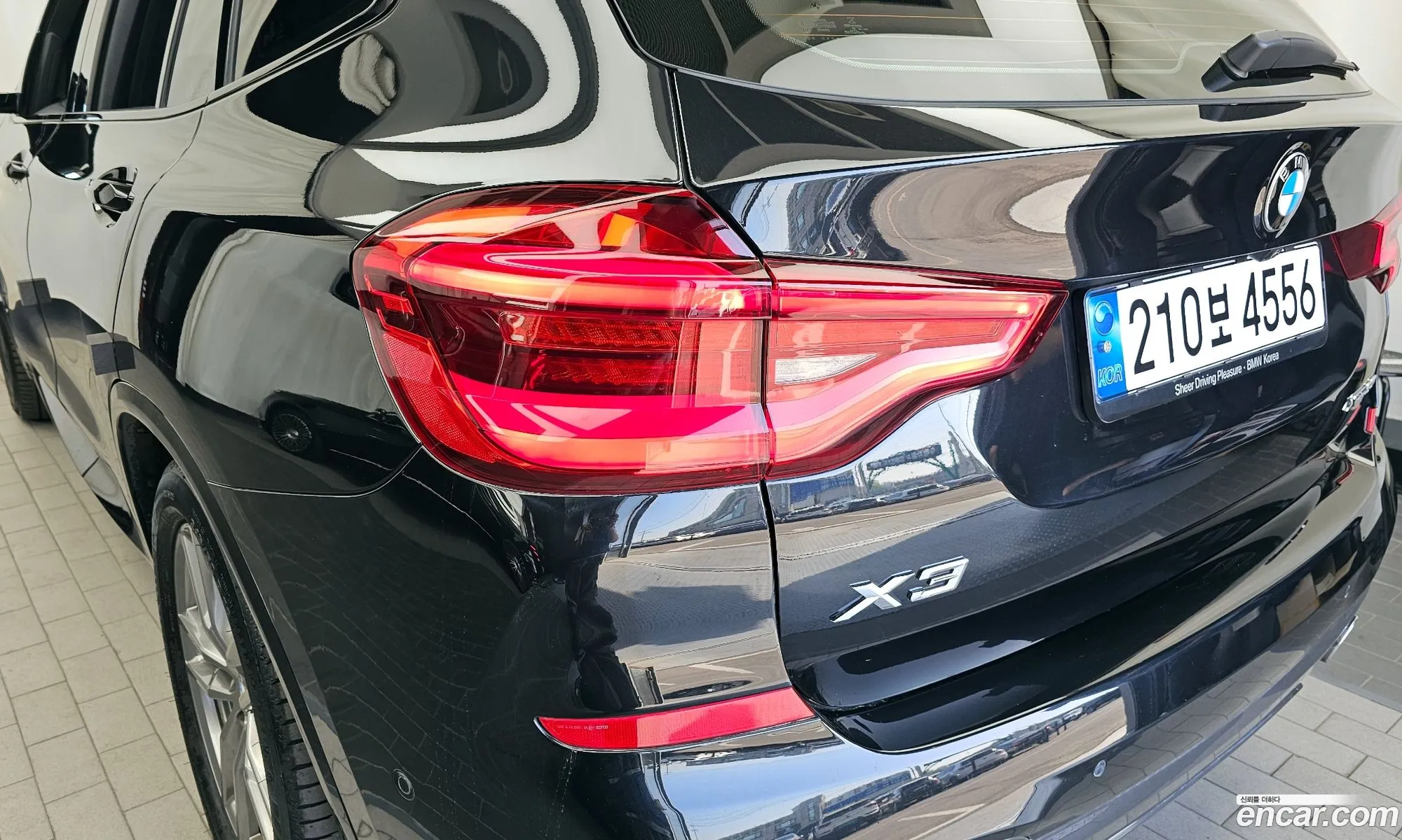 BMW X3 2021 WBATS5109M9D82355 — 32