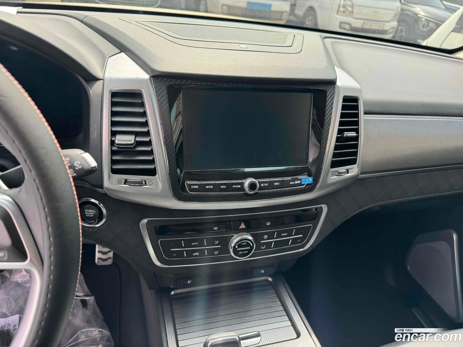 KG Mobility (SsangYong) Rexton 2021 — 12