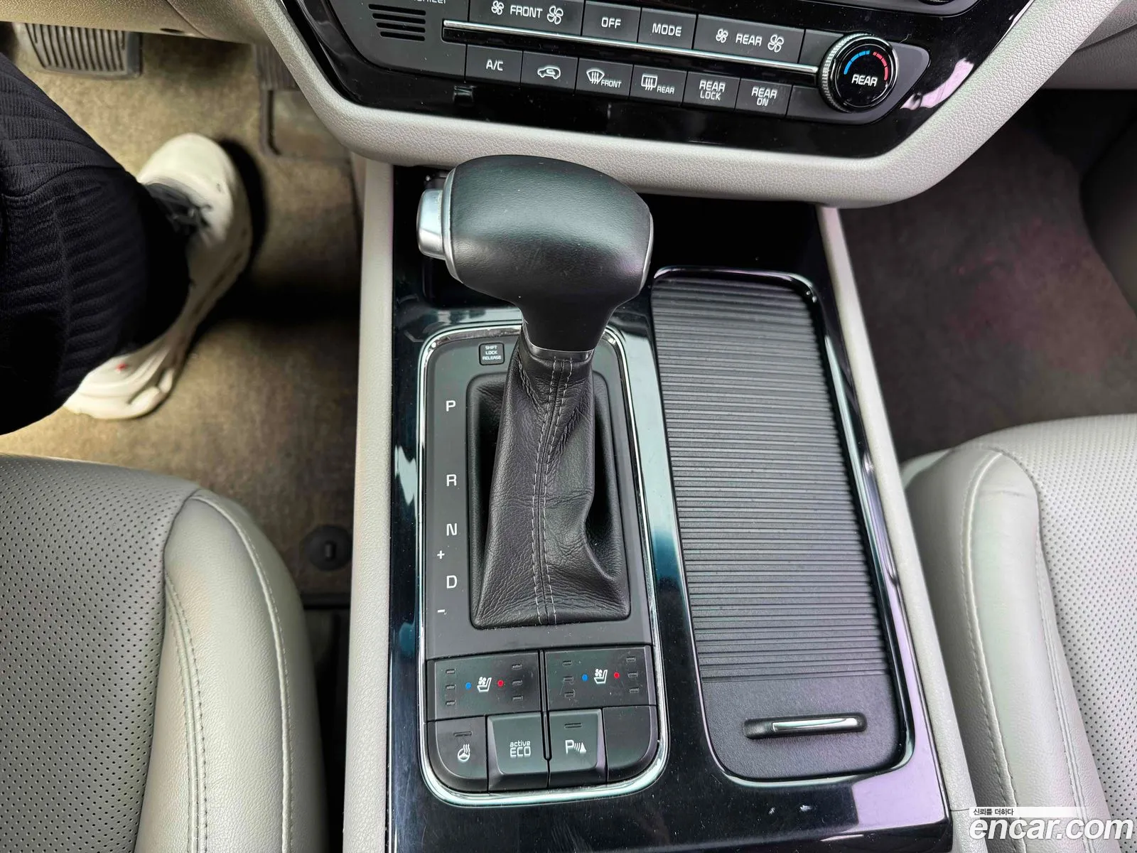 Kia Carnival 2016 — 6