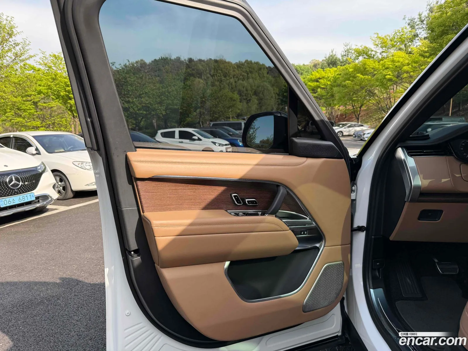 Land Rover Range Rover 2024 — 13