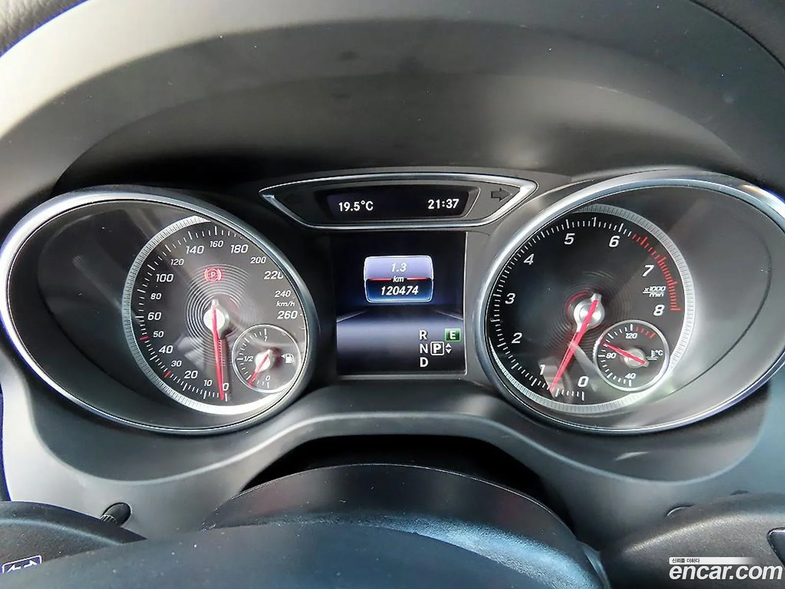 Mercedes-Benz CLA-Class C117 2018 — 12