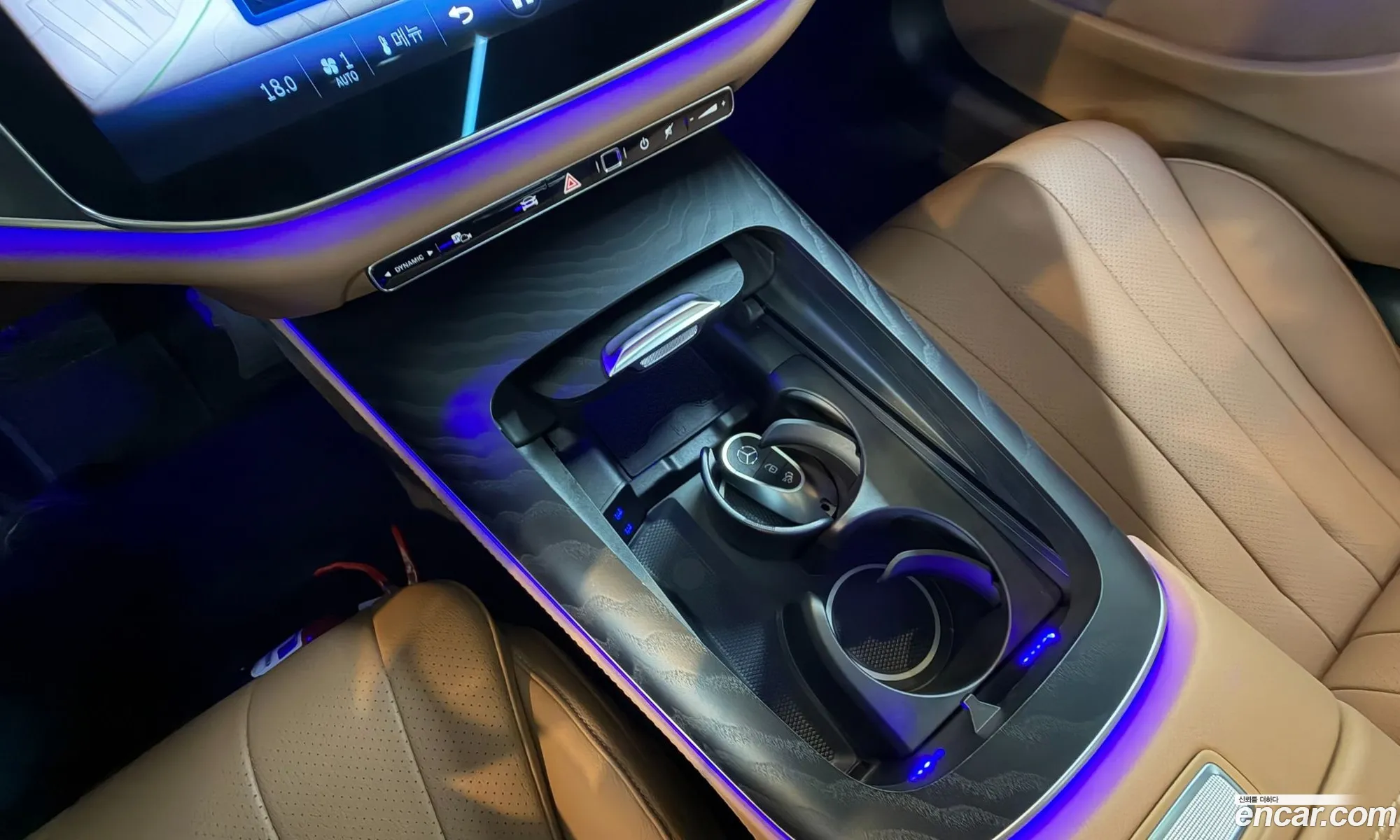 Mercedes-Benz E-Class W214 2025 — 12