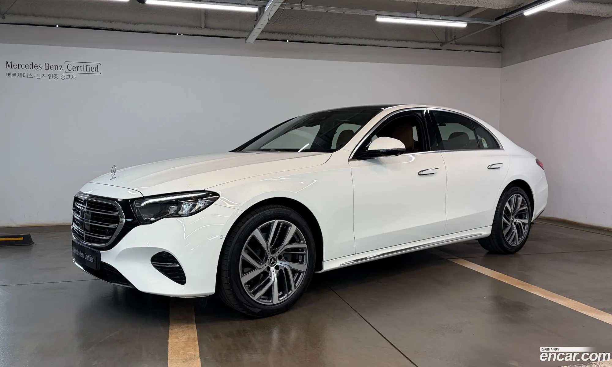 Mercedes-Benz E-Class W214 2025 — 20