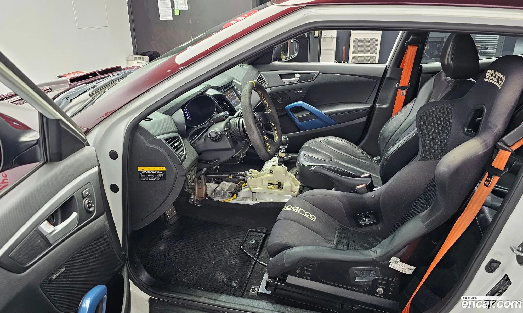 Hyundai Veloster 2013 — 16