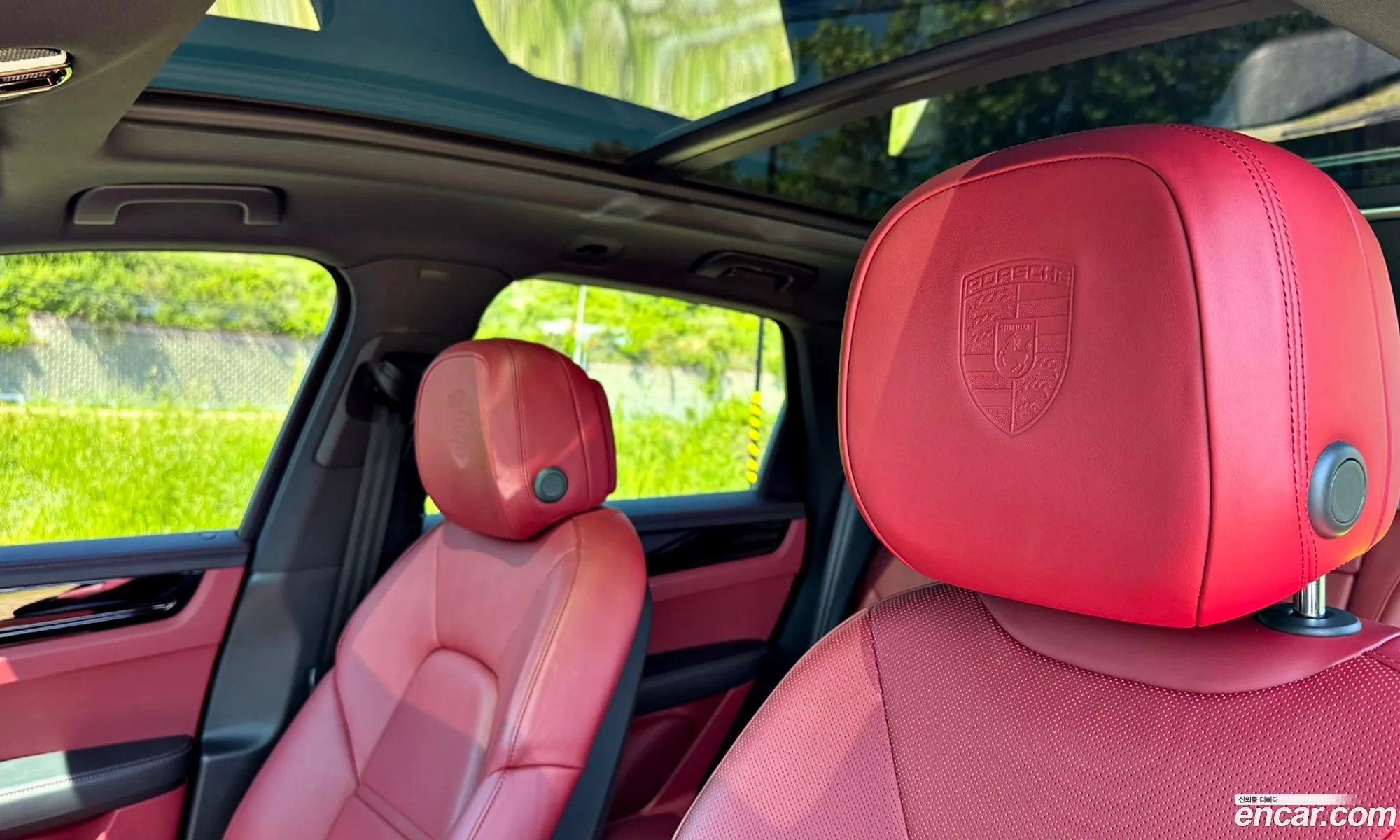 Porsche Cayenne 2021 — 18