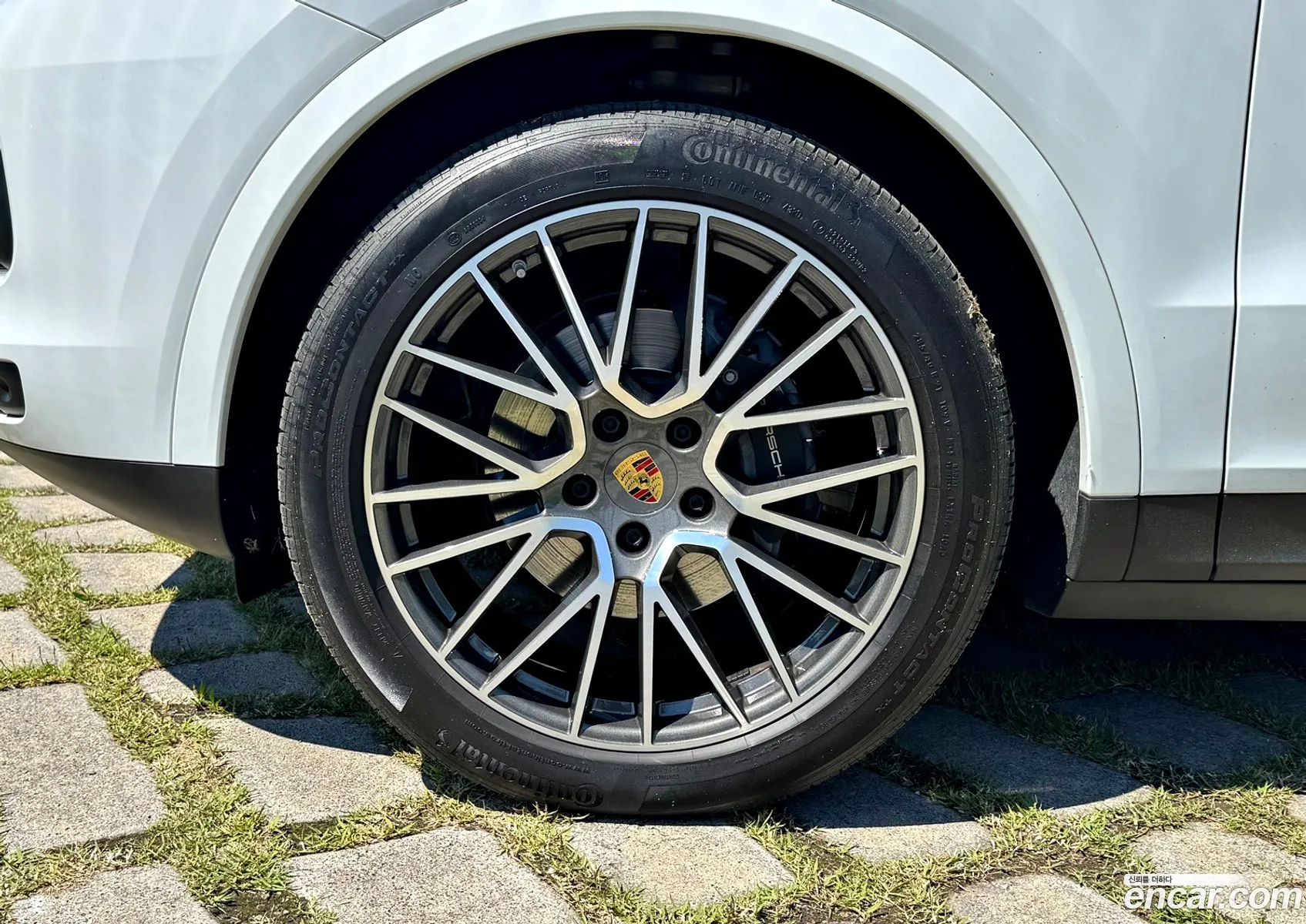 Porsche Cayenne 2021 — 15