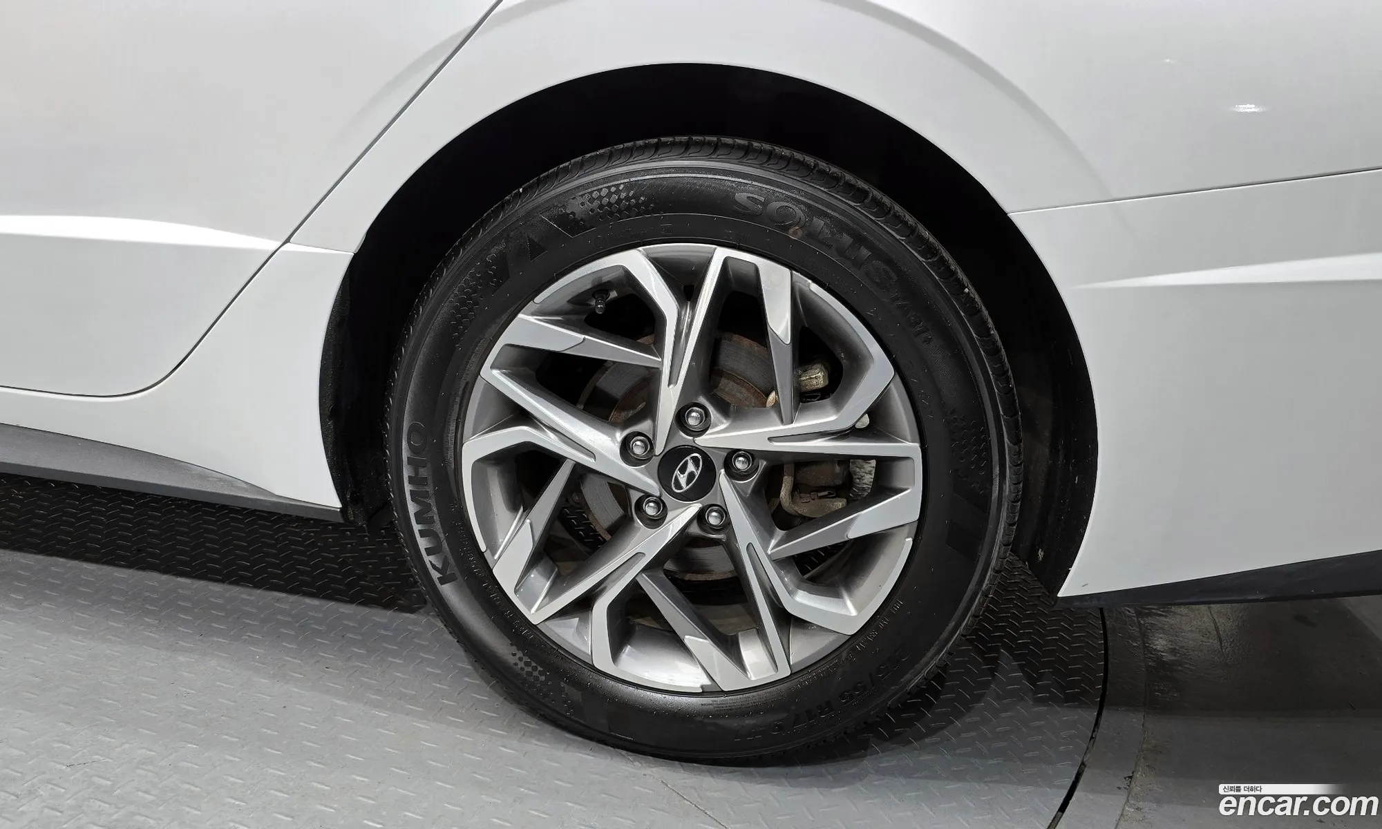 Hyundai Sonata 2020 — 19