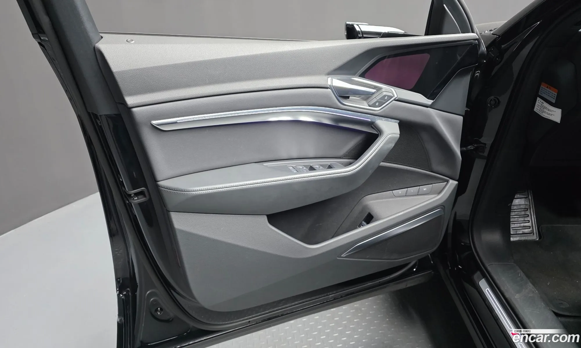 Audi e-tron 2022 — 9