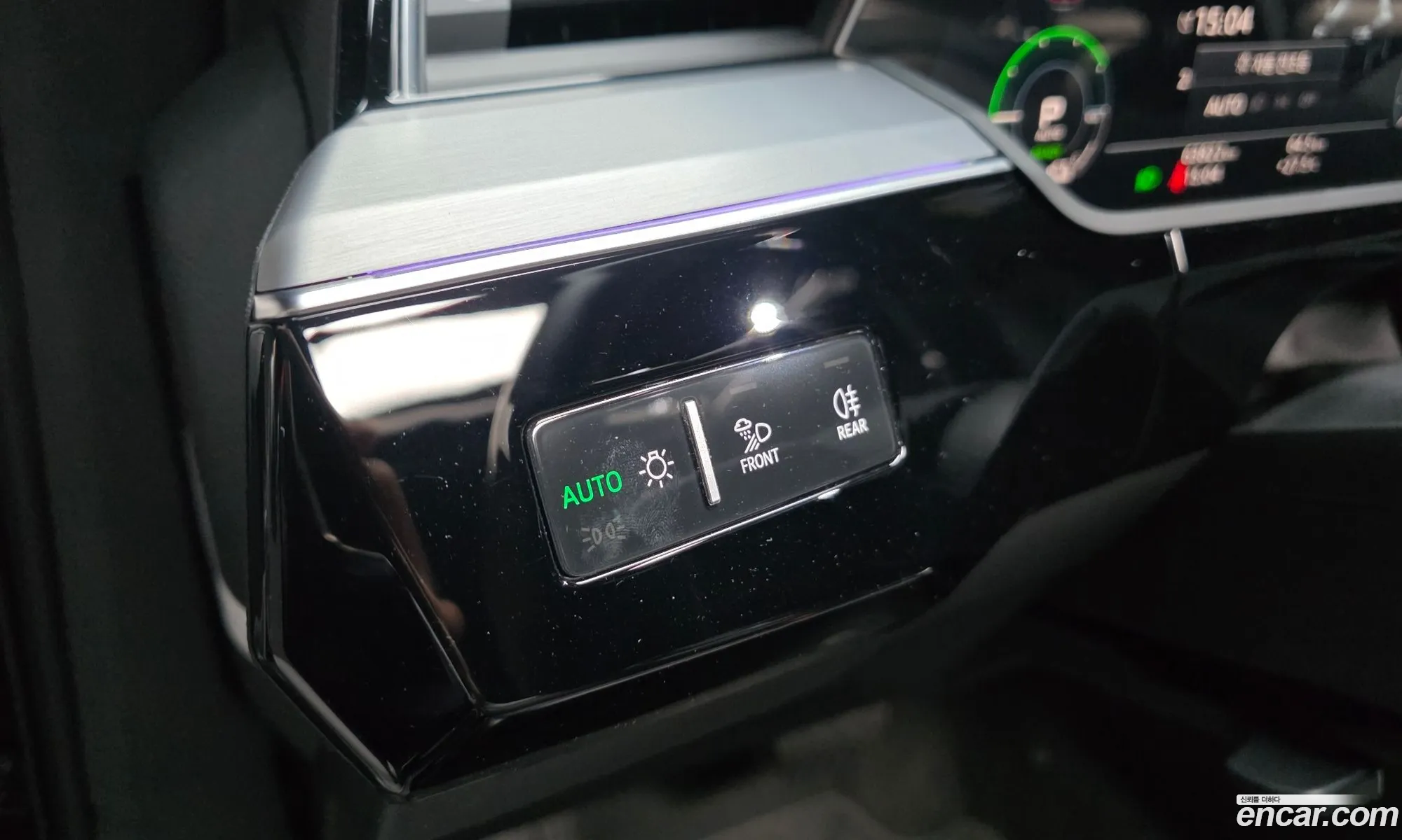 Audi e-tron 2022 — 19