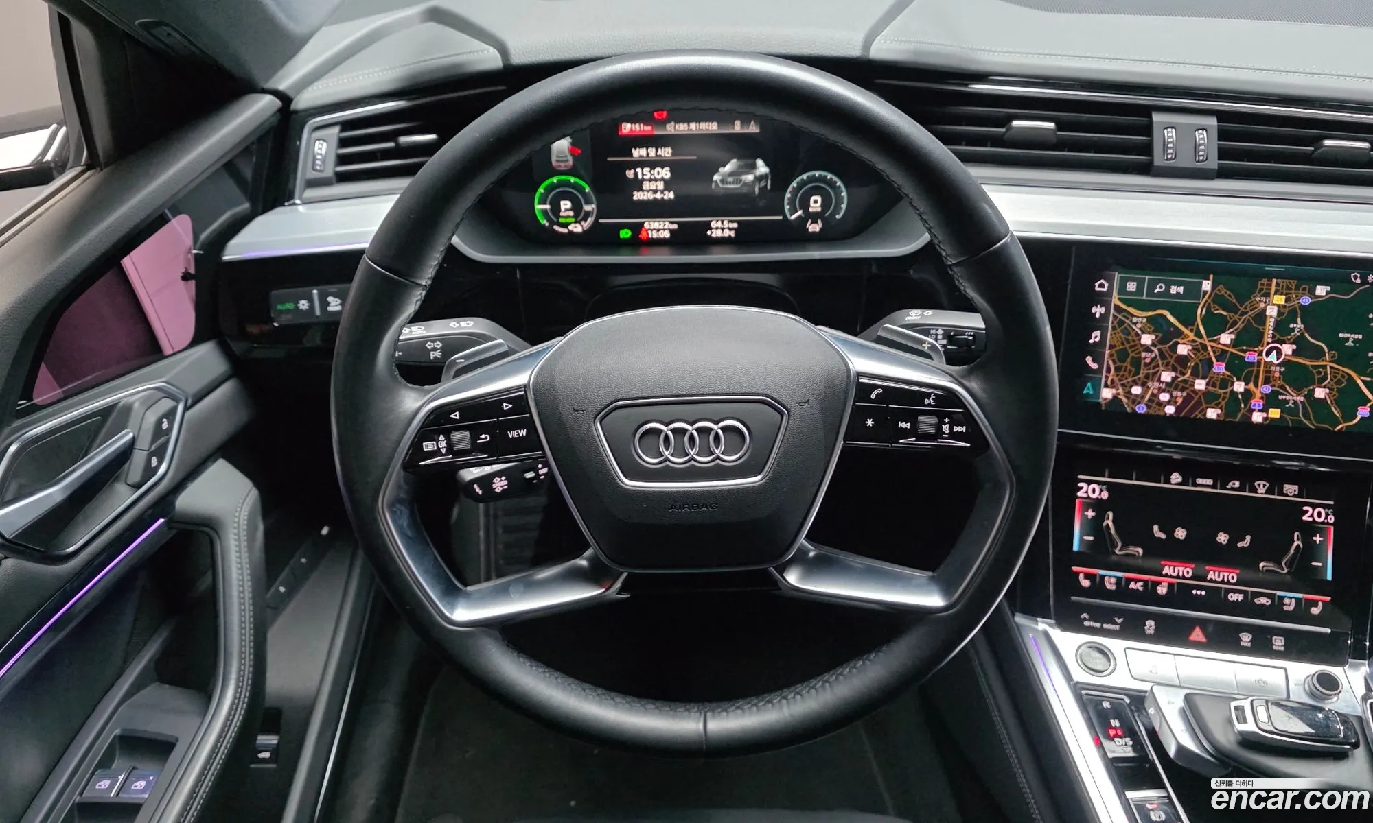 Audi e-tron 2022 — 21