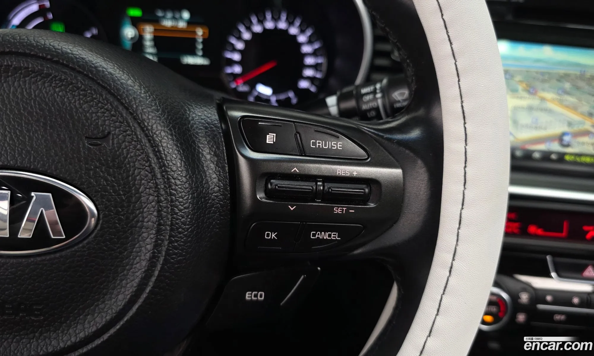 Kia K5 Hybrid 2014 — 20