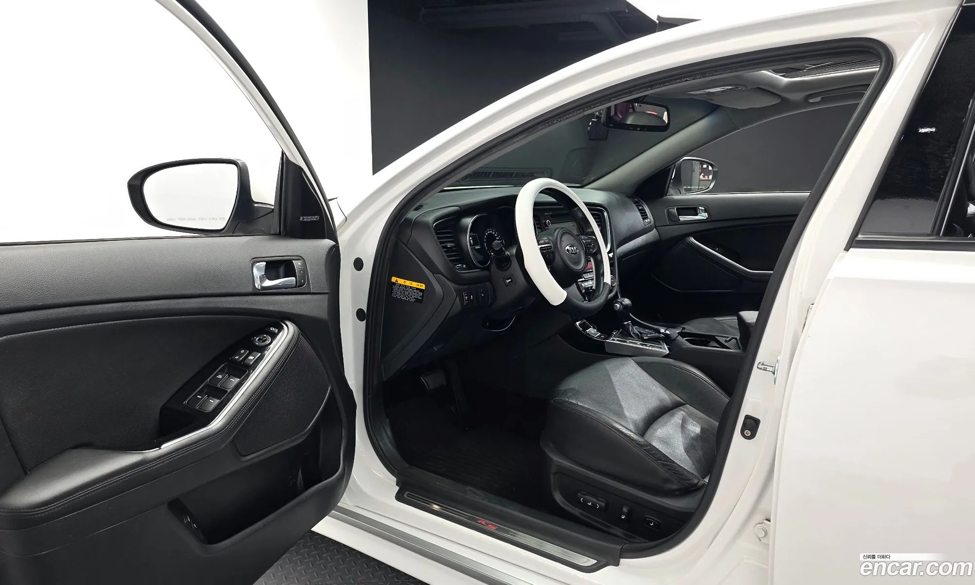 Kia K5 Hybrid 2014 — 19