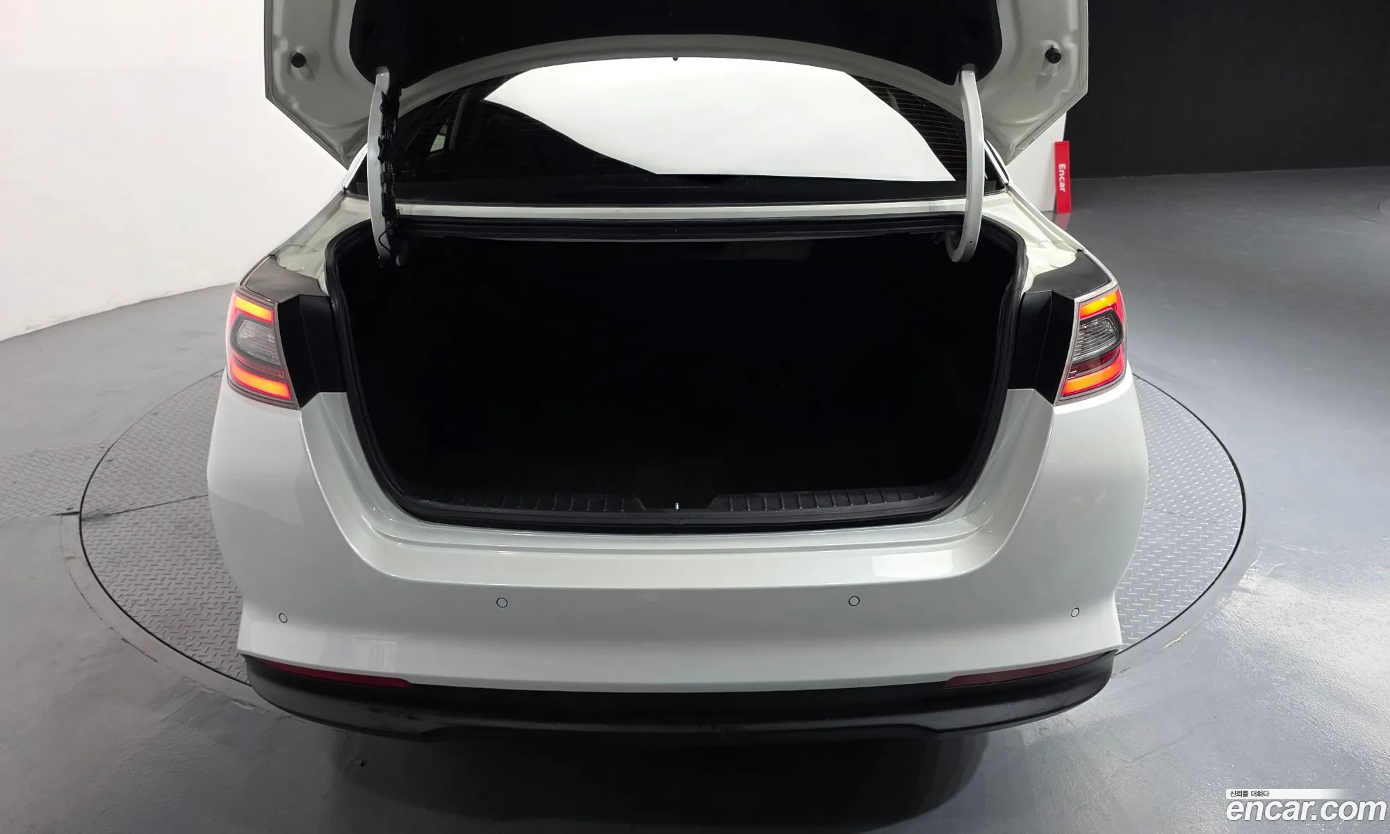 Kia K5 Hybrid 2014 — 13