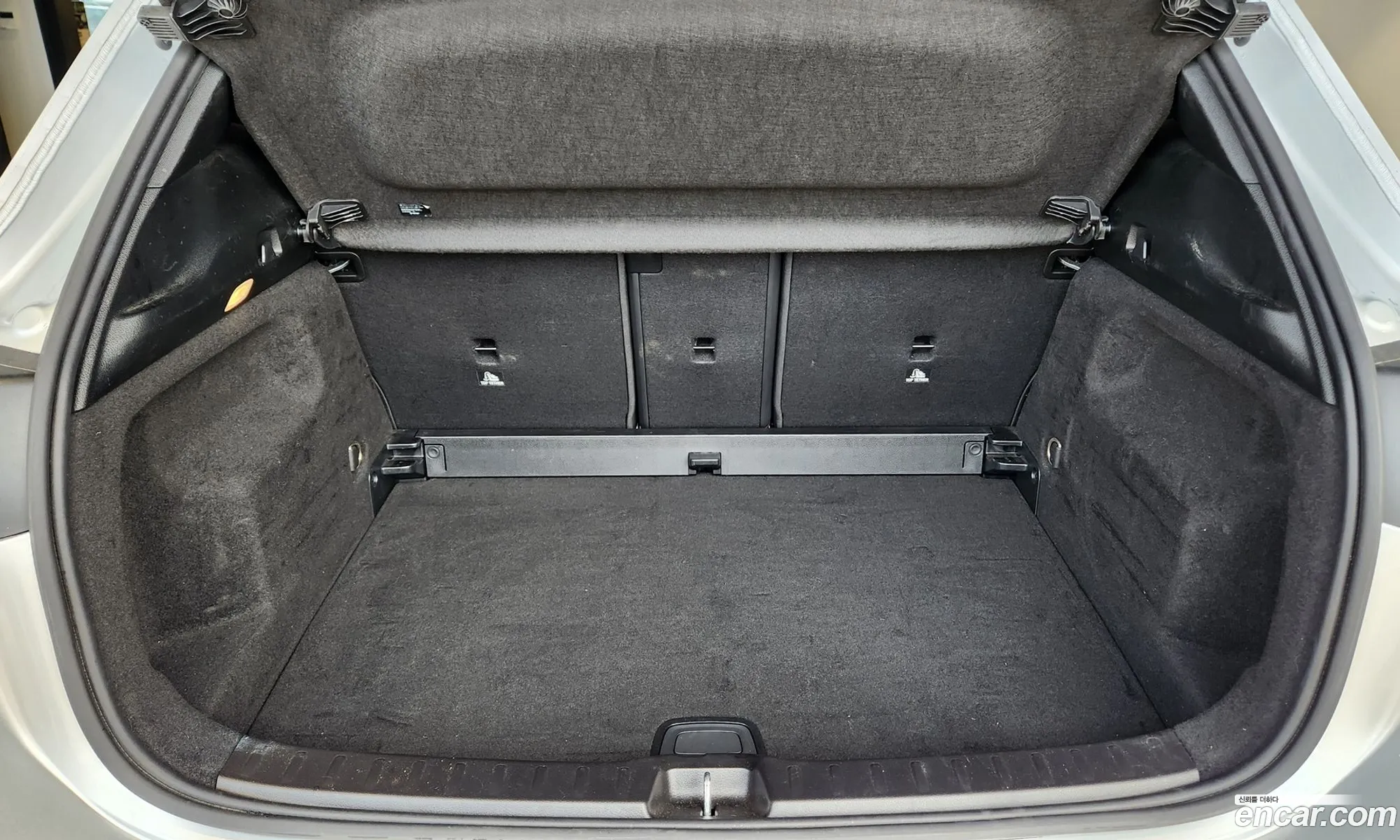 Mercedes-Benz GLA-Class H247 2021 — 2