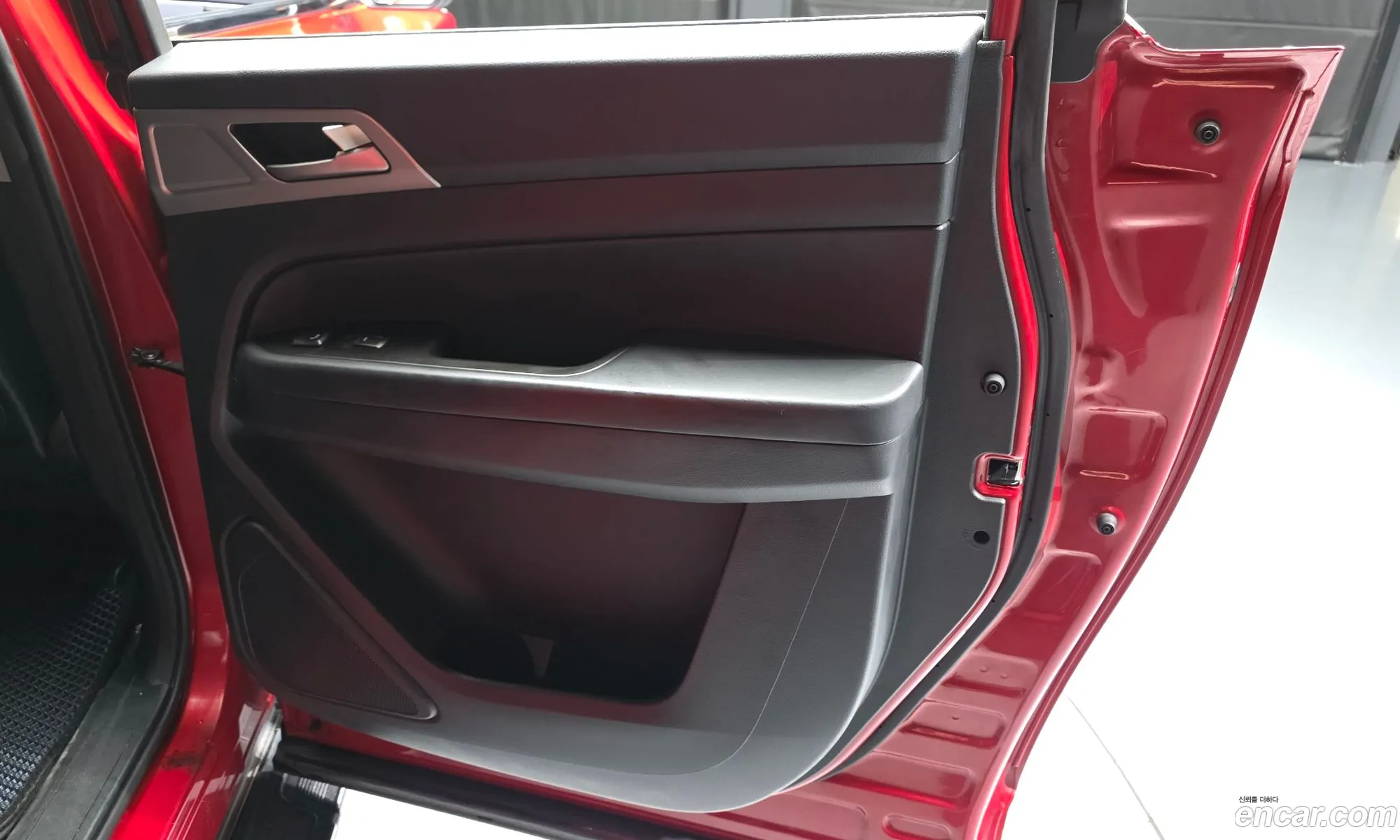KG Mobility (SsangYong) Rexton Sports 2018 — 24