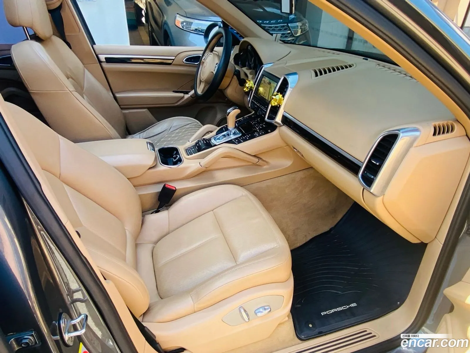 Porsche Cayenne 2012 — 9